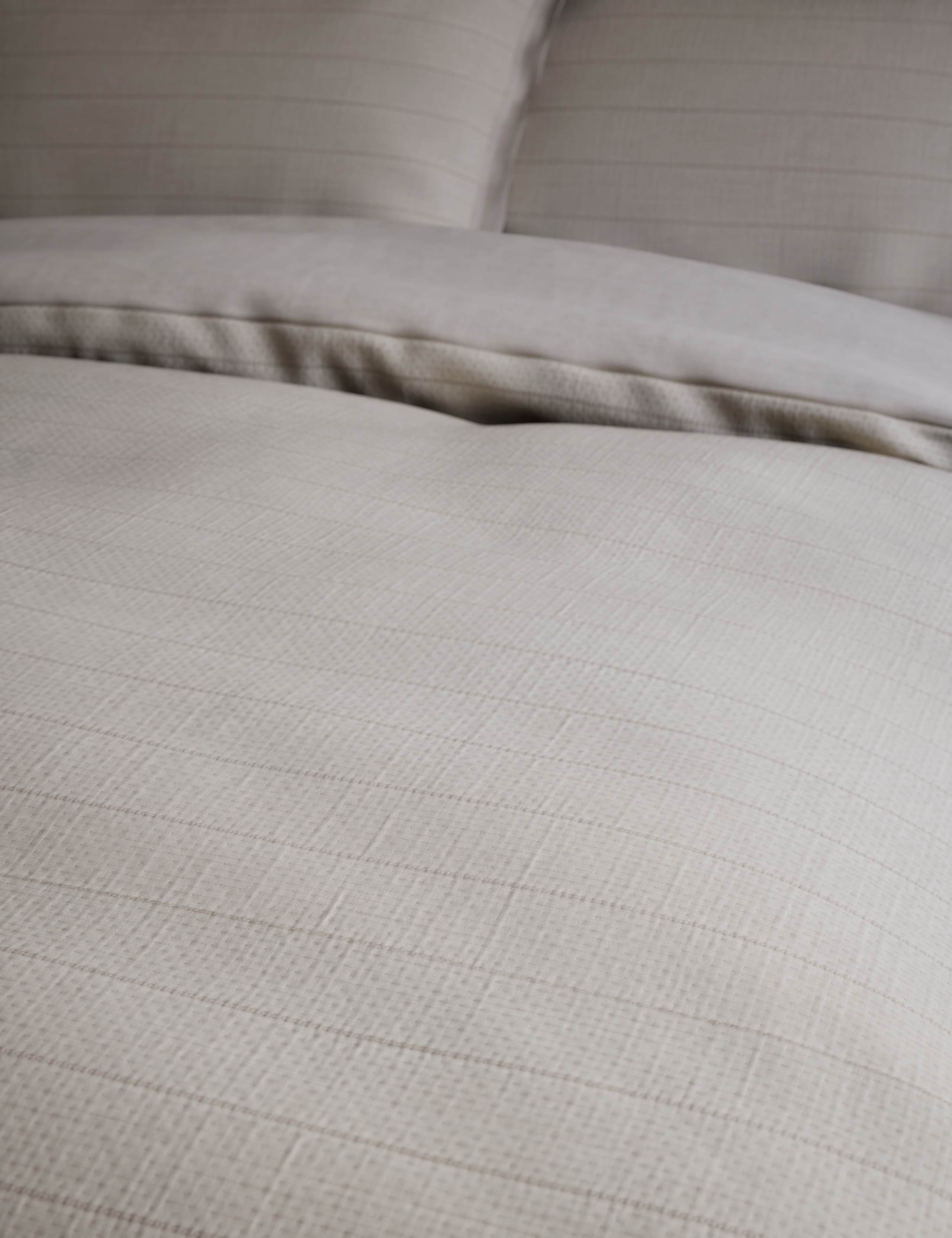 Cotton Rich Ribbed Striped Bedding Set 4 of 4