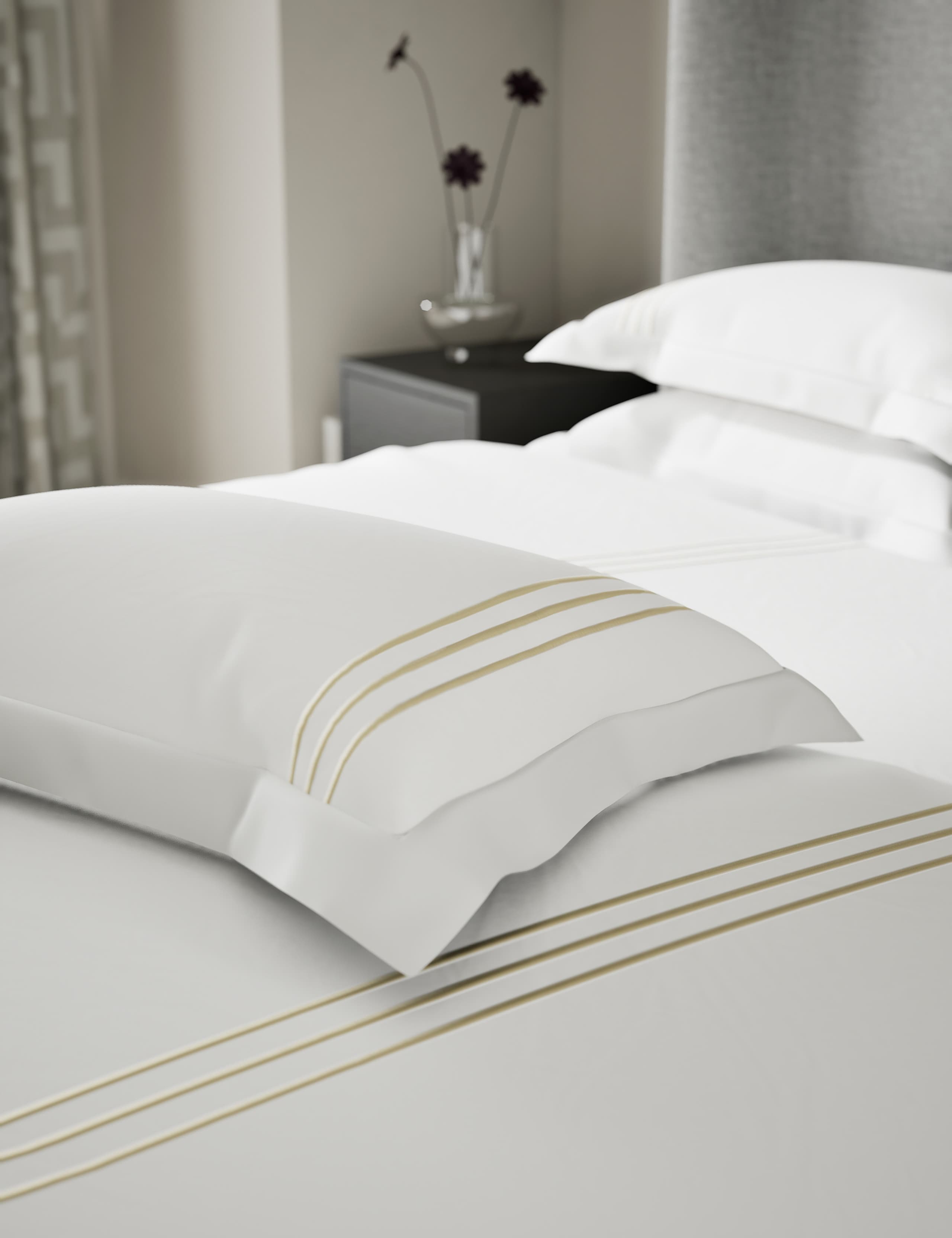 Baretta Stitch Bedding Set 5 of 6