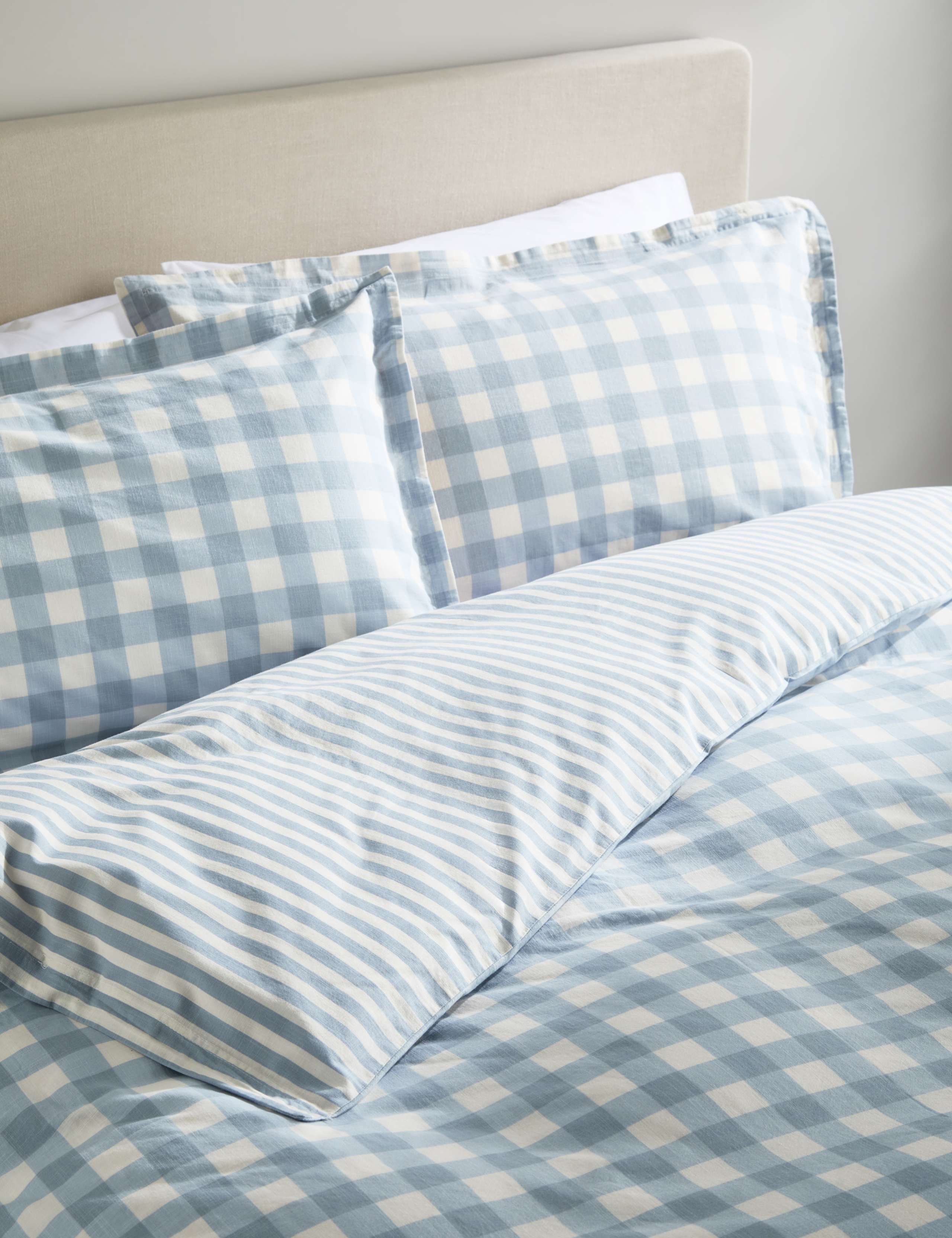 Pure Cotton Gingham Bedding Set 1 of 7