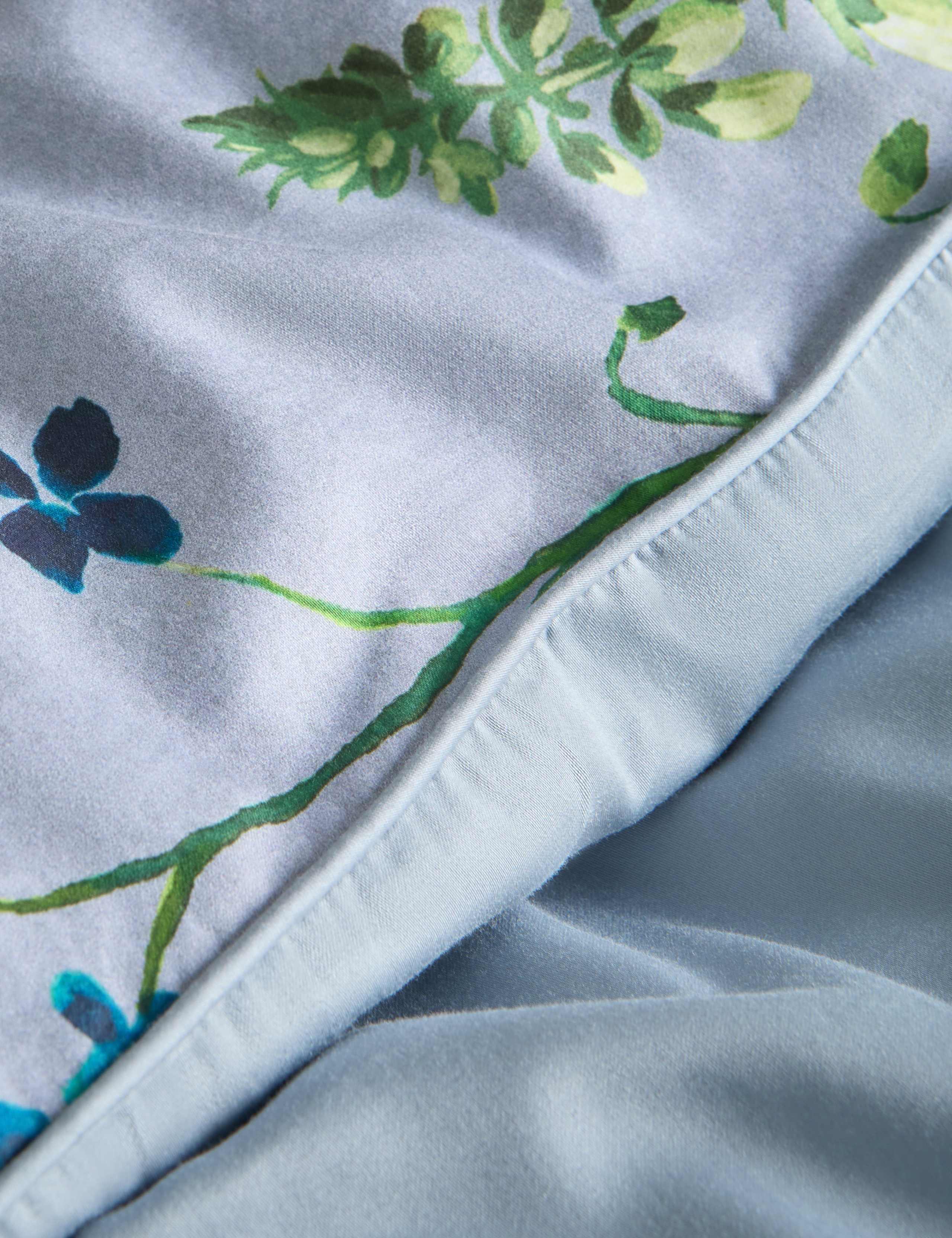 Sateen Wild Meadow Grey Bedding Set 7 of 7