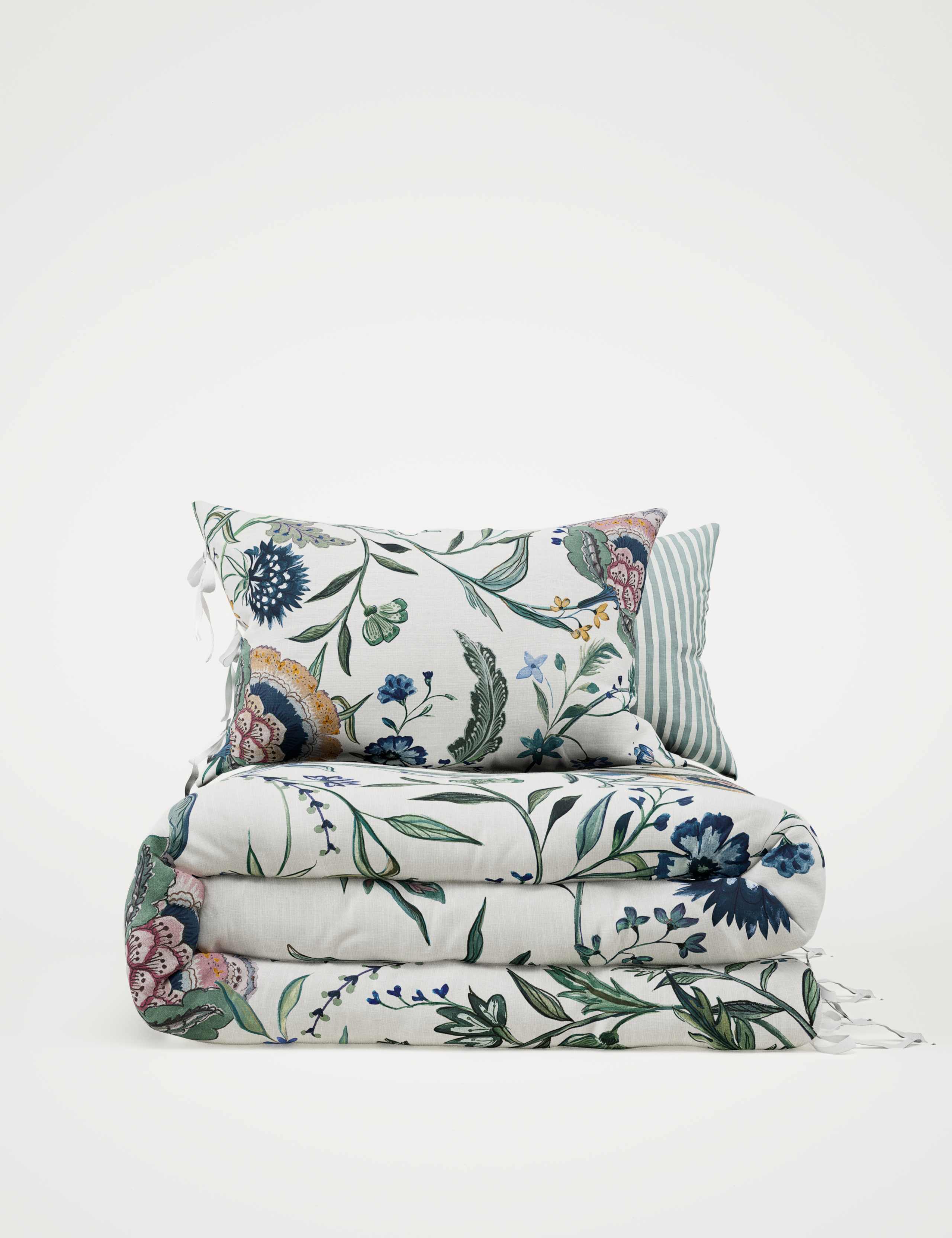 Pure Cotton Floral Bedding Set 2 of 5