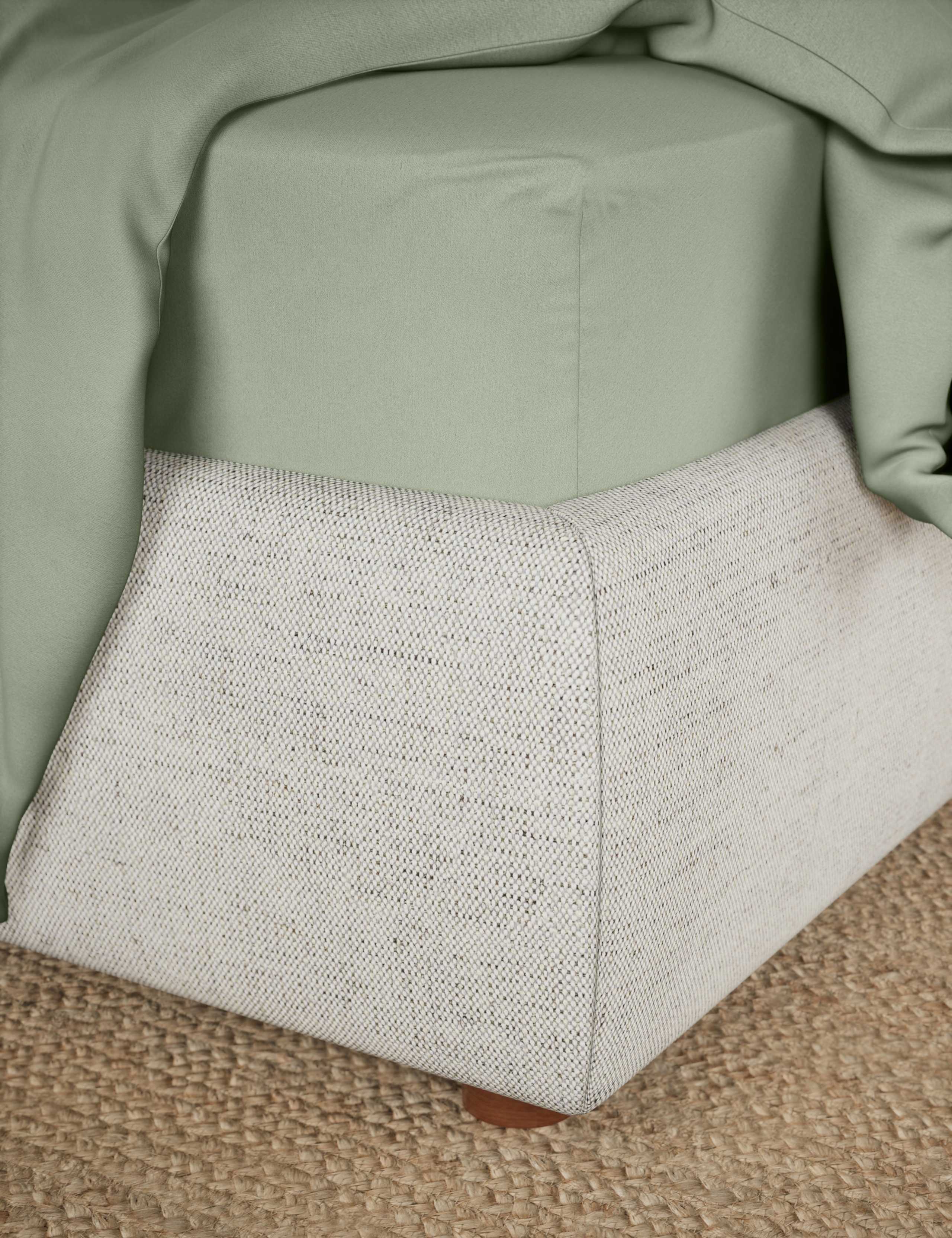 Pure Cotton 300 Thread Count Extra Deep Fitted Sheet 4 of 4