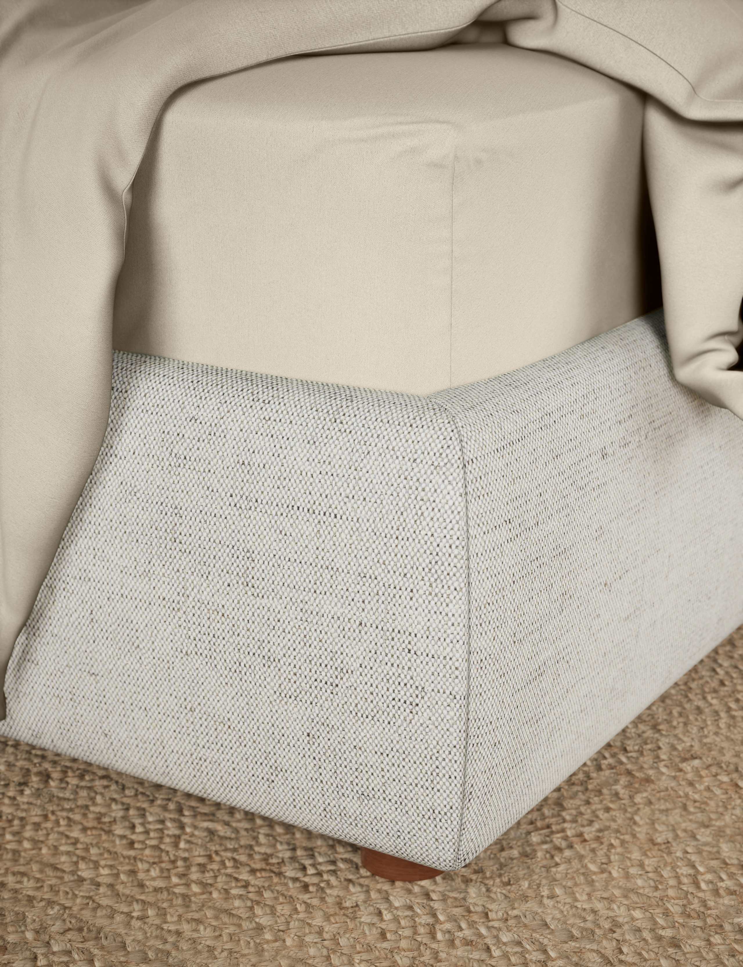 Pure Cotton 300 Thread Count Extra Deep Fitted Sheet 4 of 4