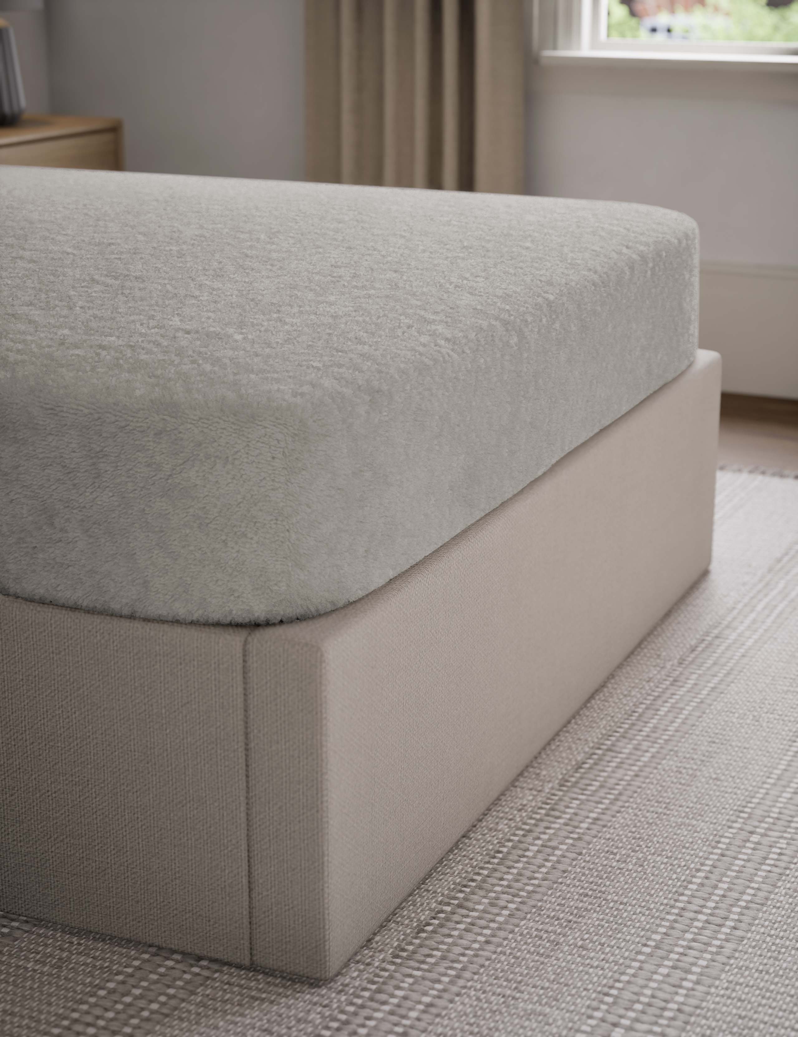 Teddy Fleece Deep Fitted Sheet 3 of 3