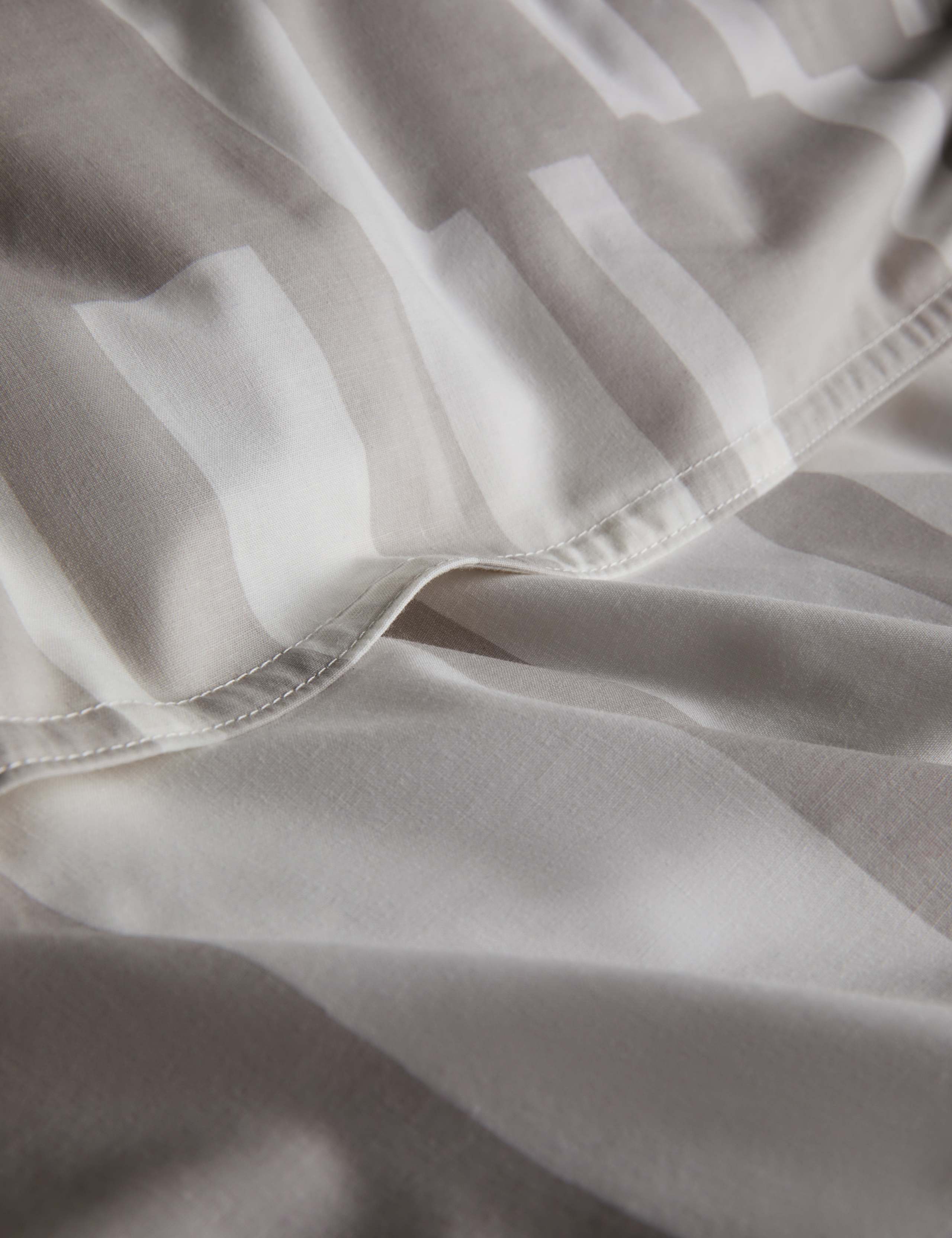 Cotton Rich Geometric Bedding Set 5 of 6