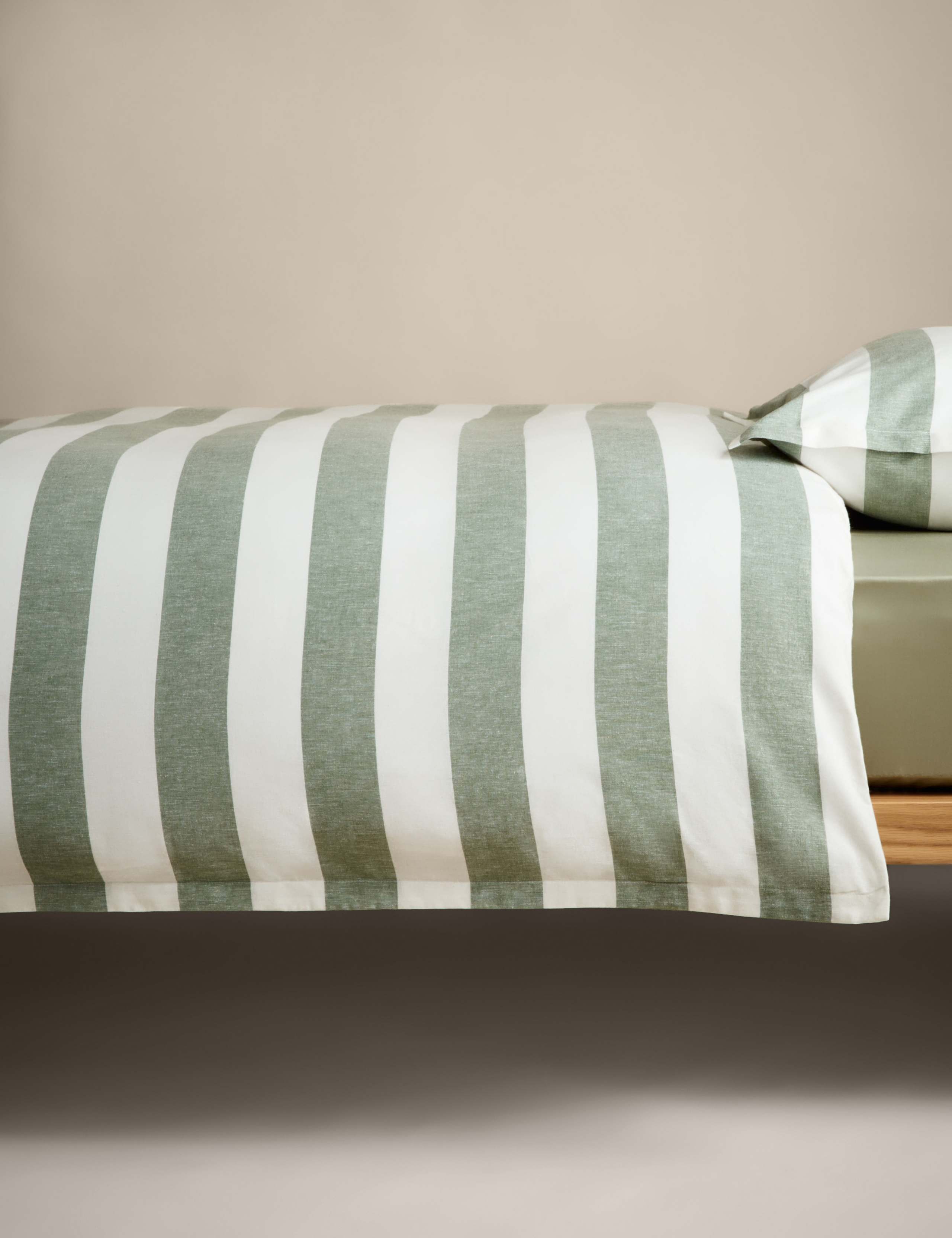 Linen Blend Striped Bedding Set 4 of 6
