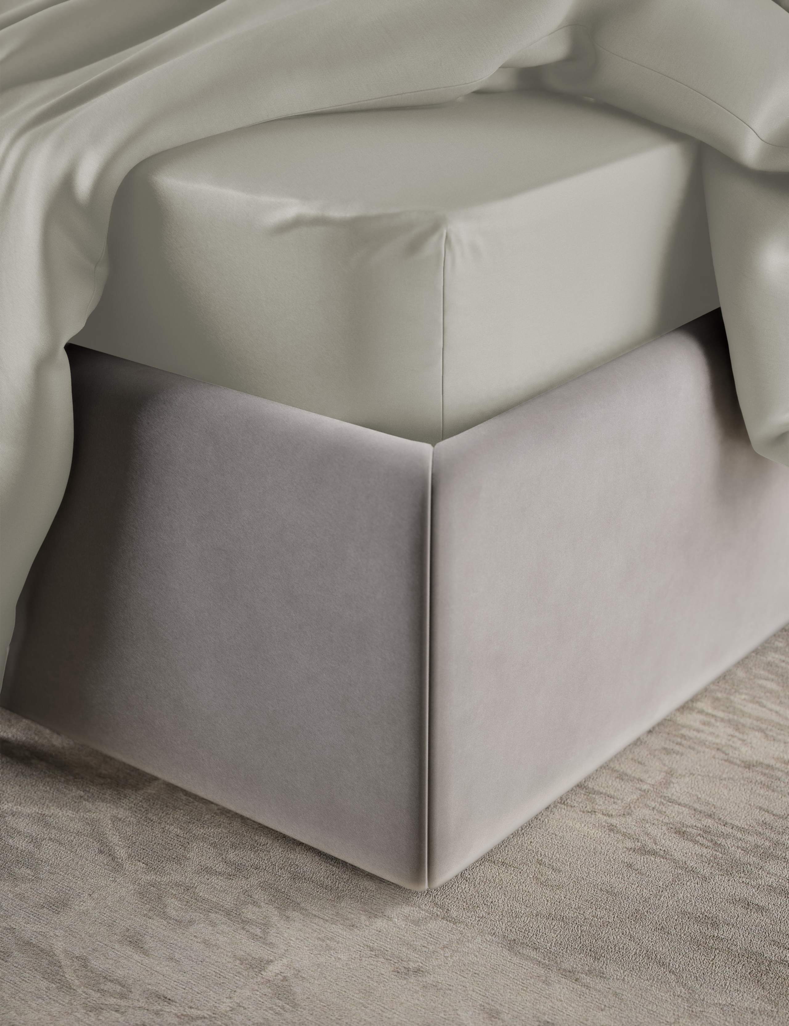 Egyptian Cotton Sateen 400 Thread Count Extra Deep Fitted Sheet 4 of 4
