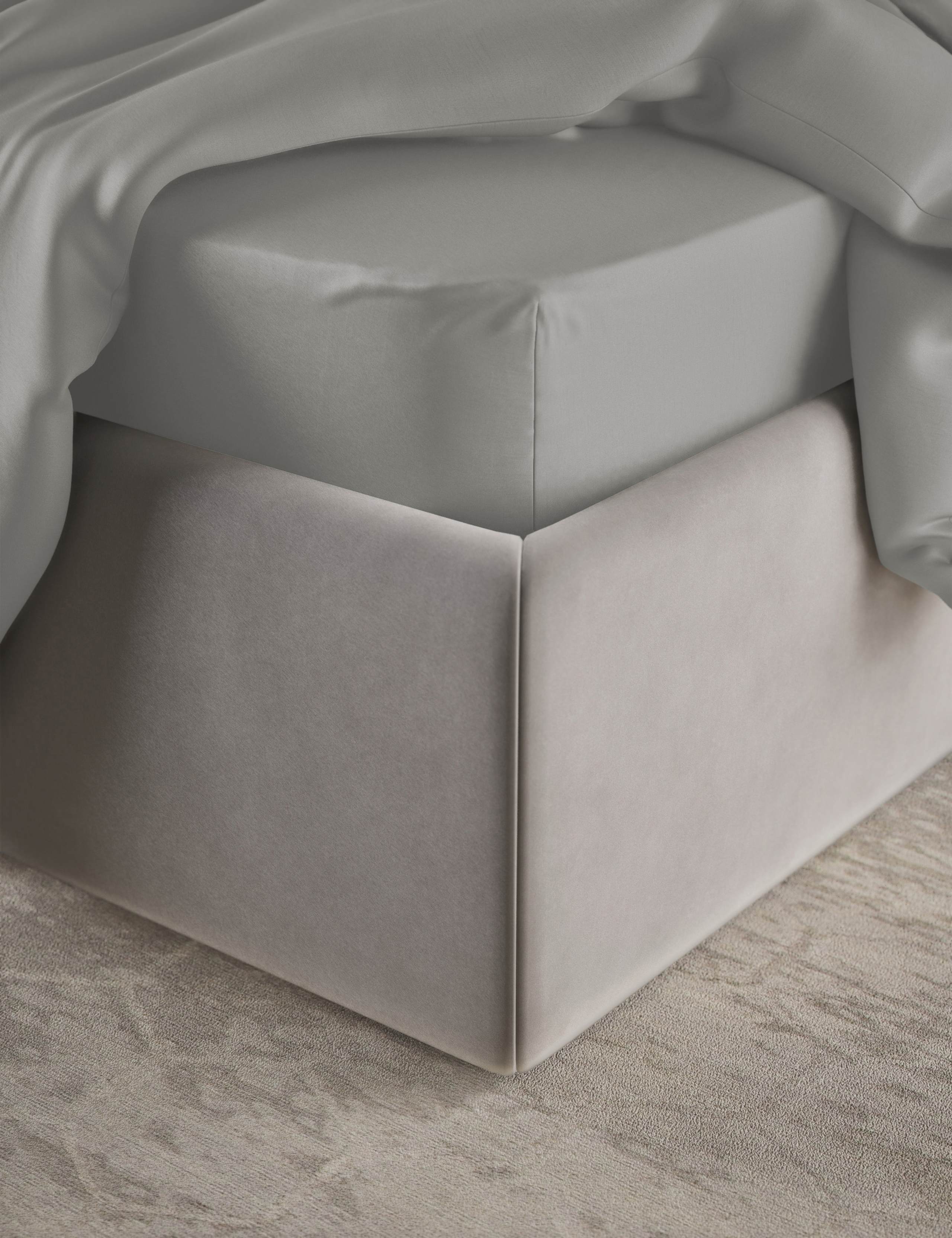 Egyptian Cotton Sateen 400 Thread Count Deep Fitted Sheet 4 of 4