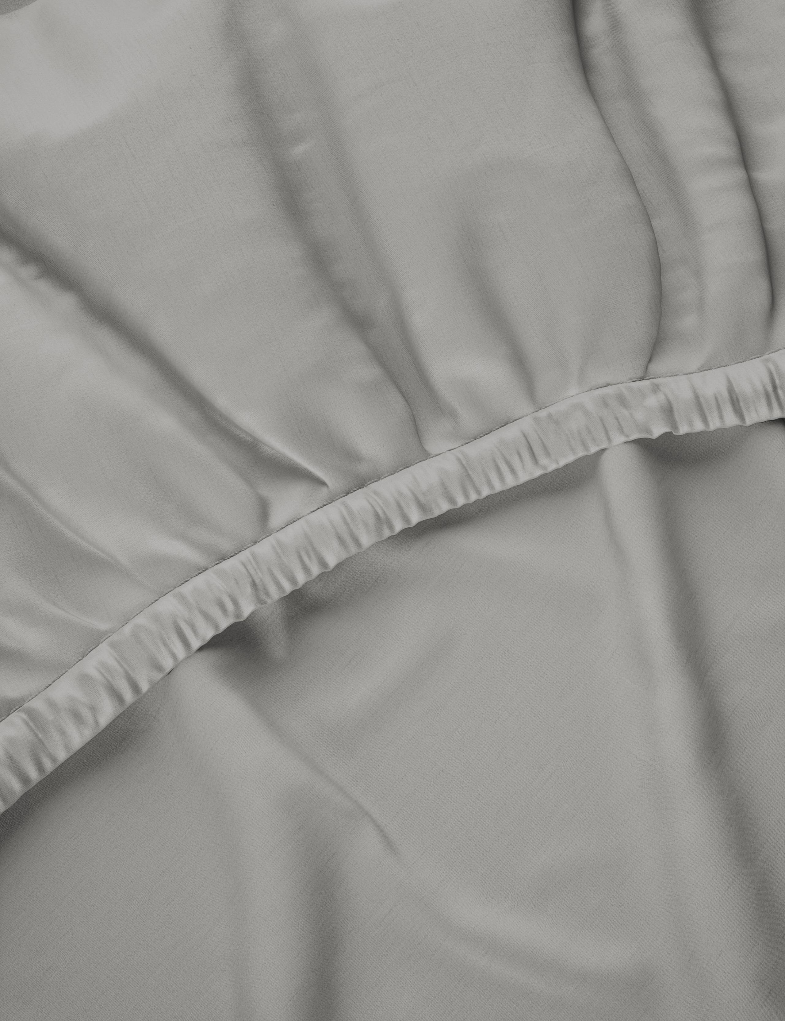 Egyptian Cotton Sateen 400 Thread Count Deep Fitted Sheet 2 of 4
