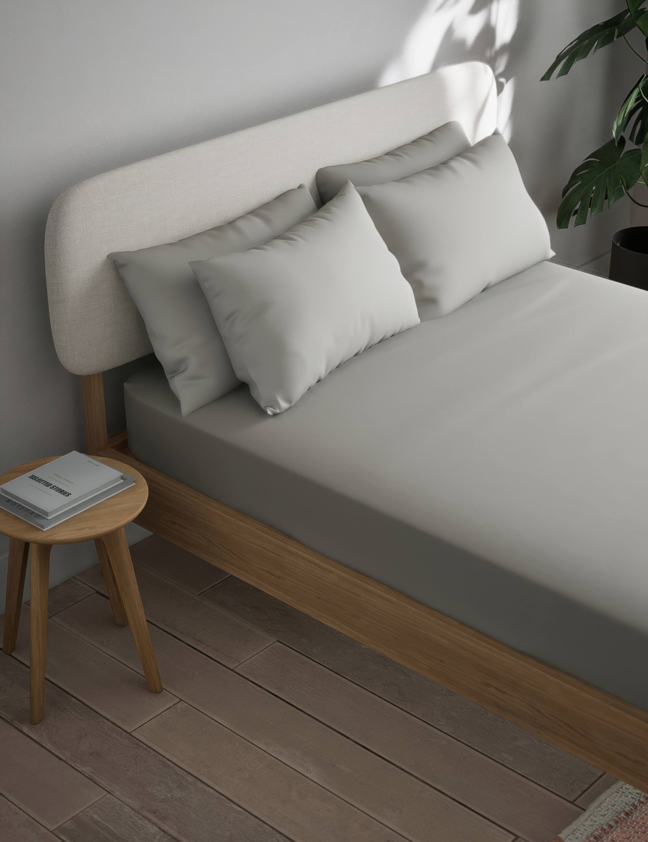 Cotton Blend Non Iron Fitted Sheet 1 of 3