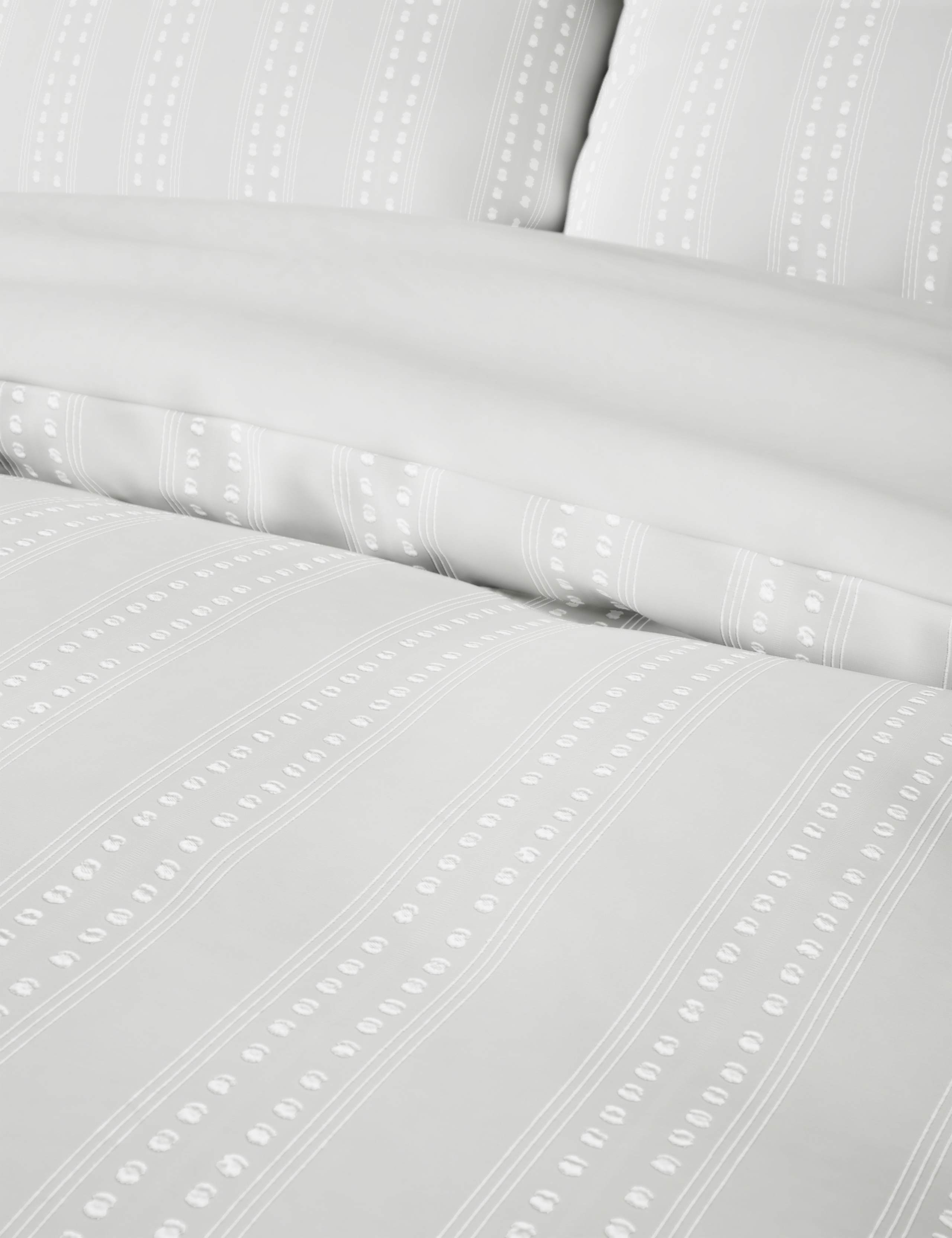 Pure Cotton Striped Bedding Set 5 of 6