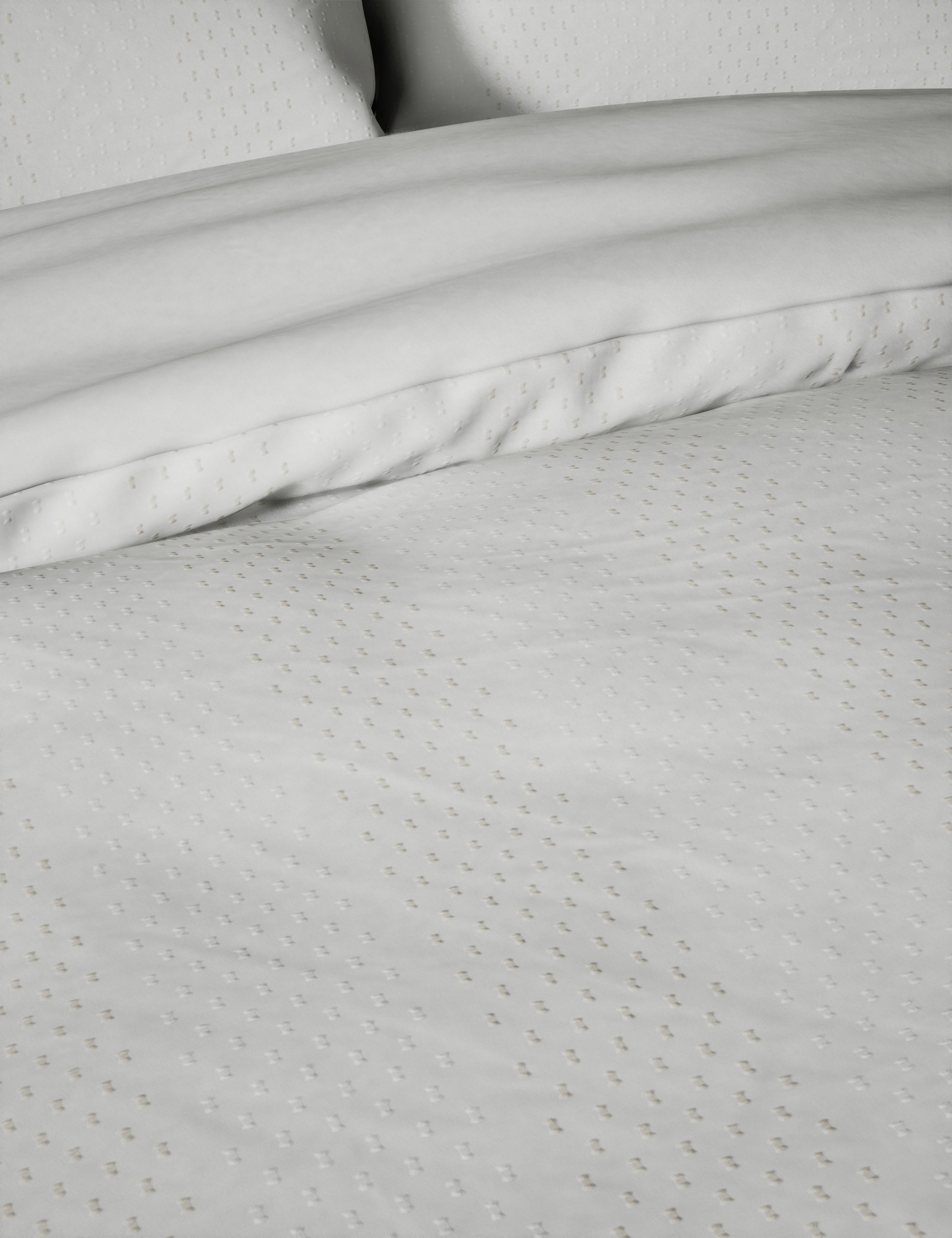 Pure Cotton Striped Dobby Bedding Set 5 of 5