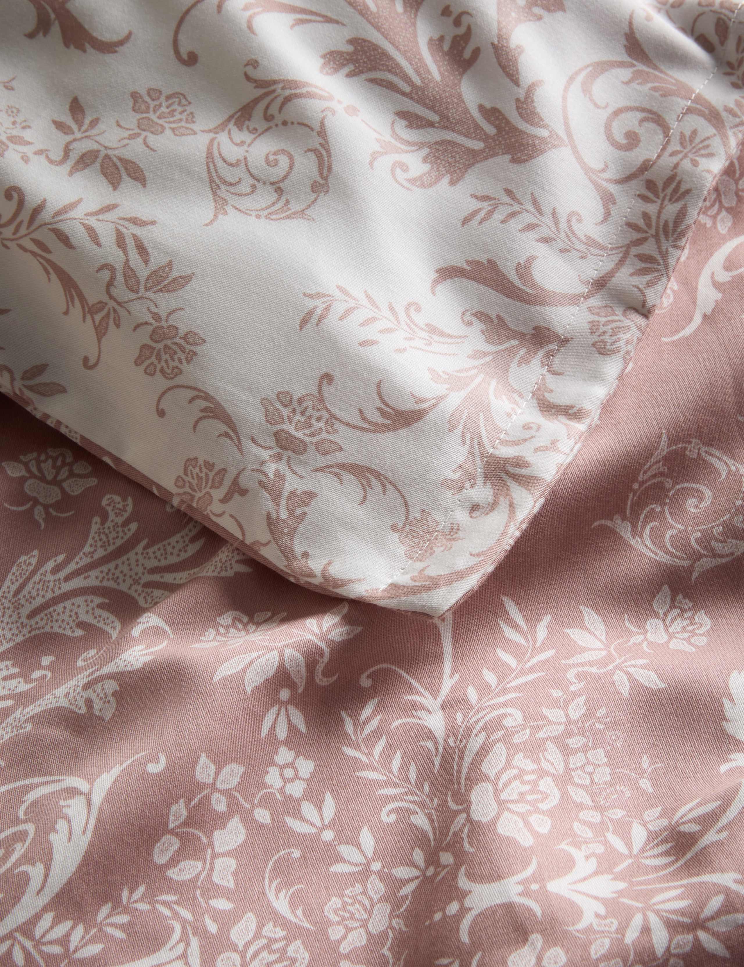 Aida-Alouette Damask Sateen Bedding Set 5 of 7