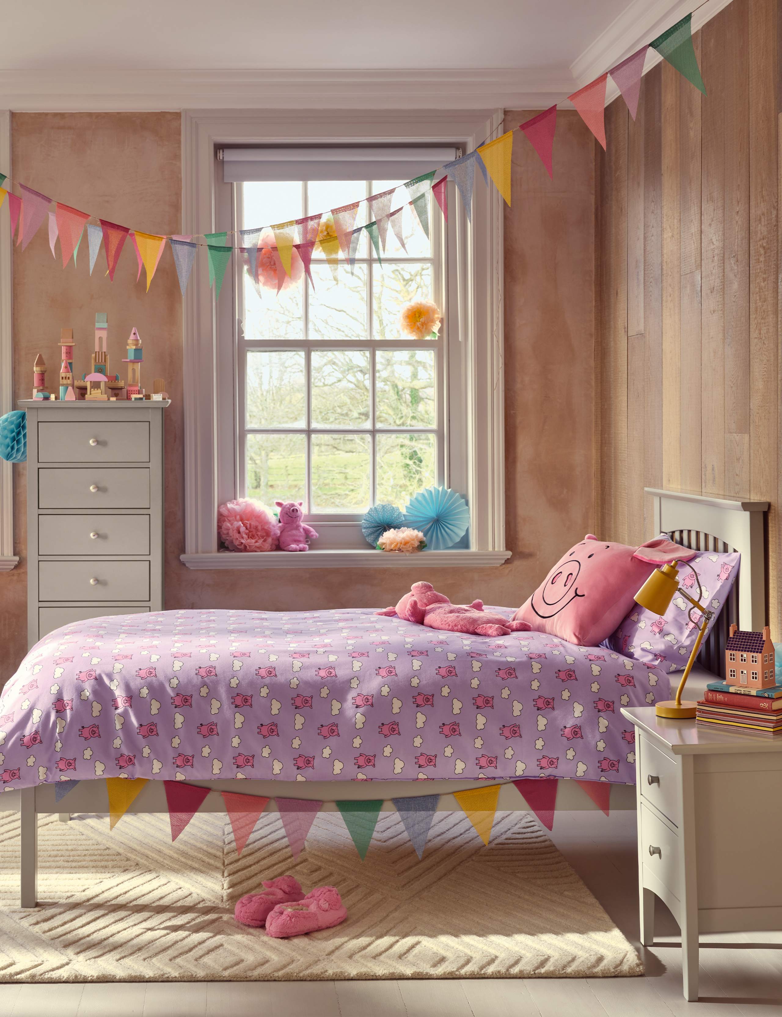 Percy Pig™ Clouds Cotton Blend Bedding Set 6 of 6