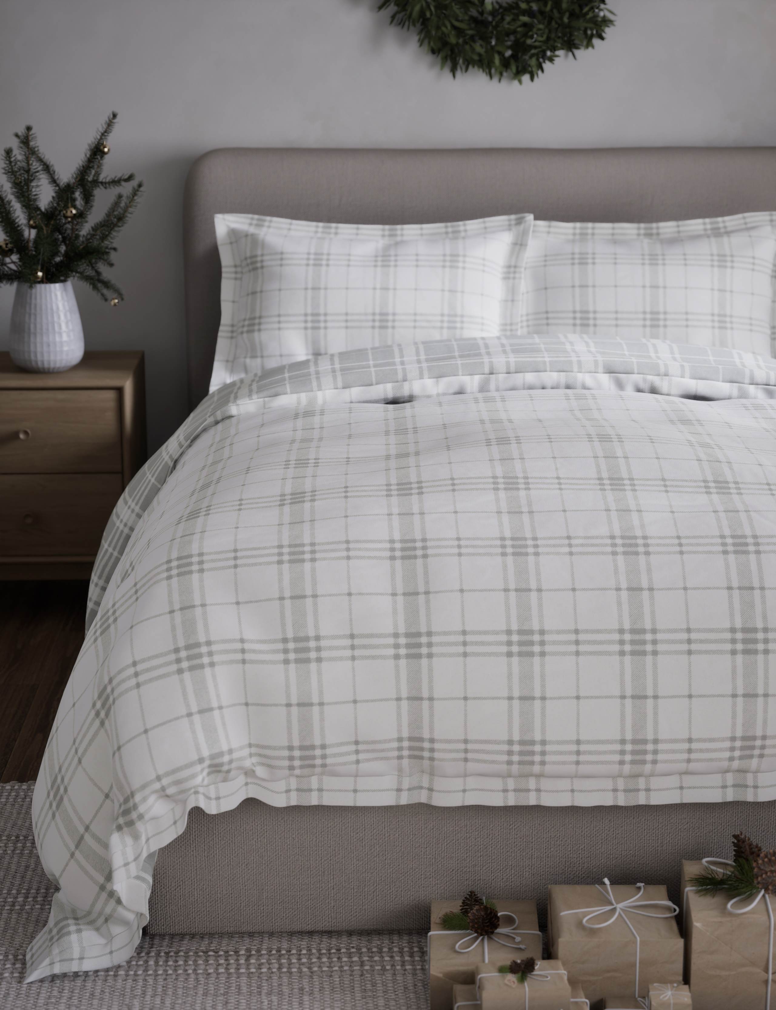 Pure Brushed Cotton Checked Bedding Set 5 of 6