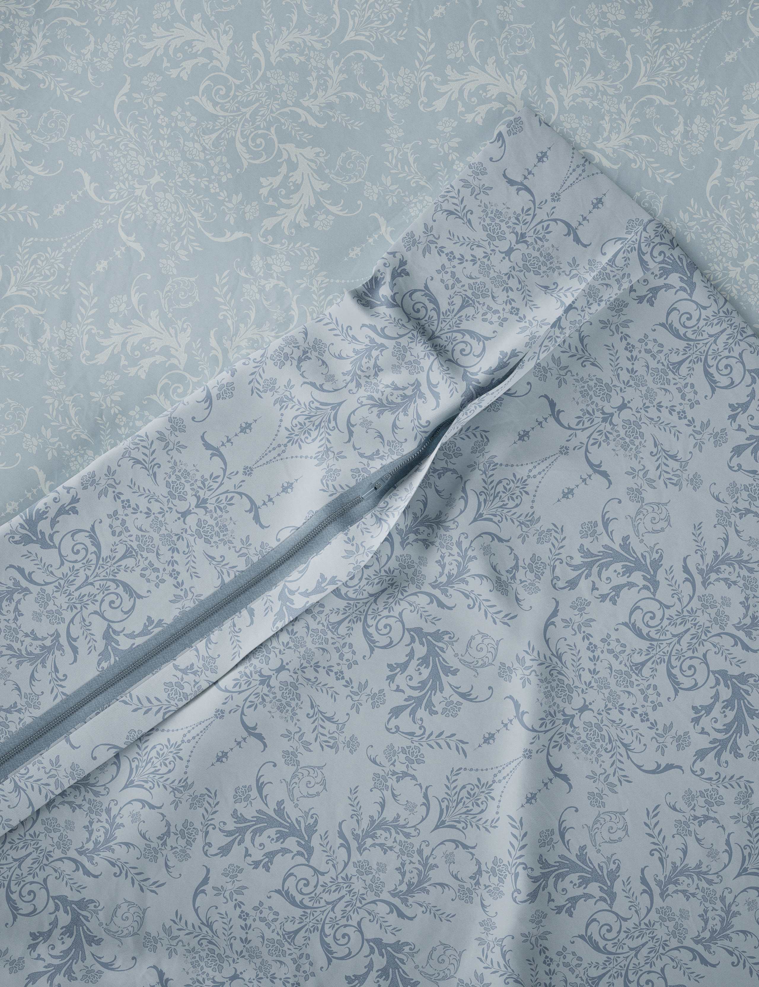 Aida-Alouette Damask Sateen Bedding Set 5 of 5