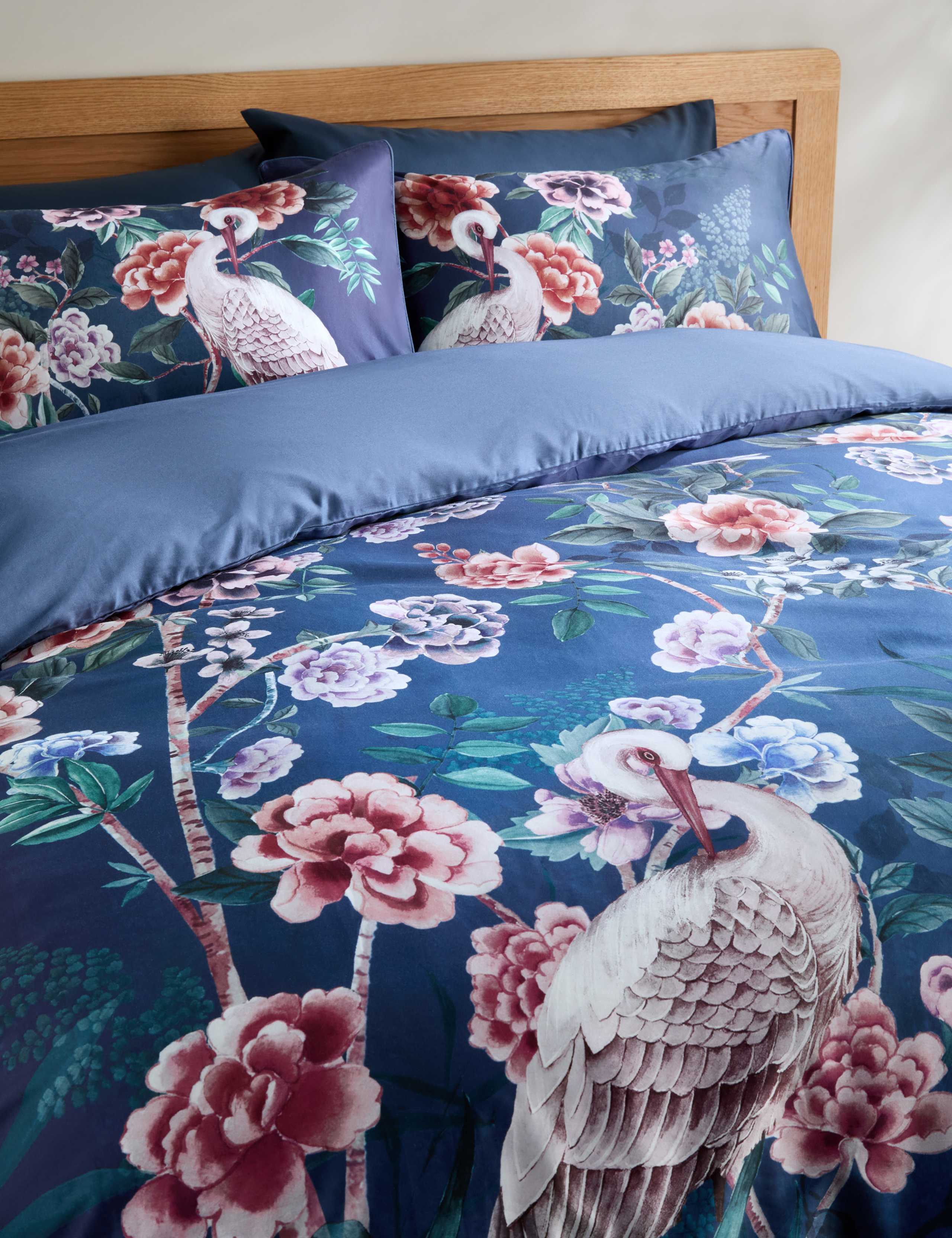 Flora Chinoiserie Sateen Bedding Set 1 of 6