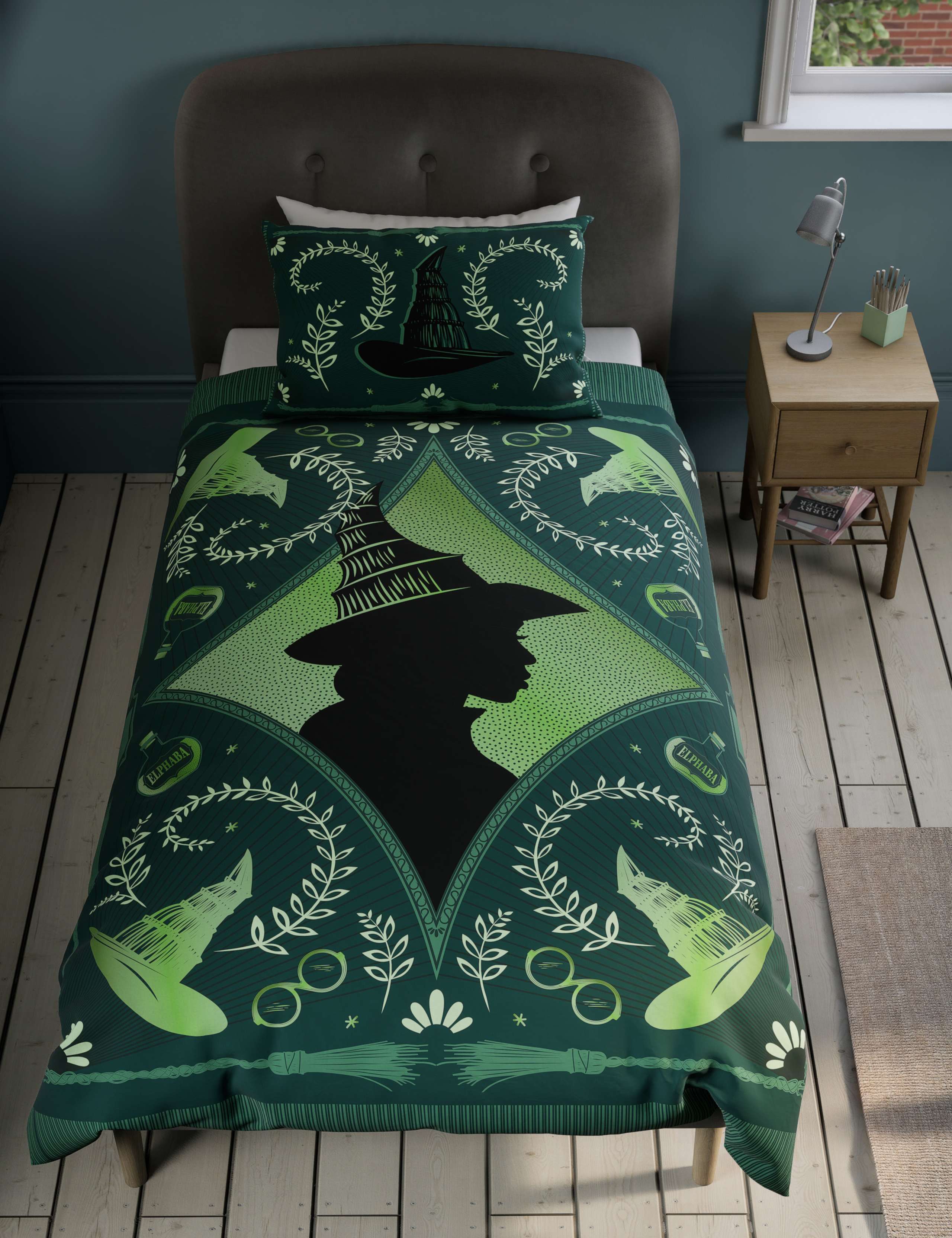 Pure Cotton Wicked™ Elphaba Bedding Set 1 of 5