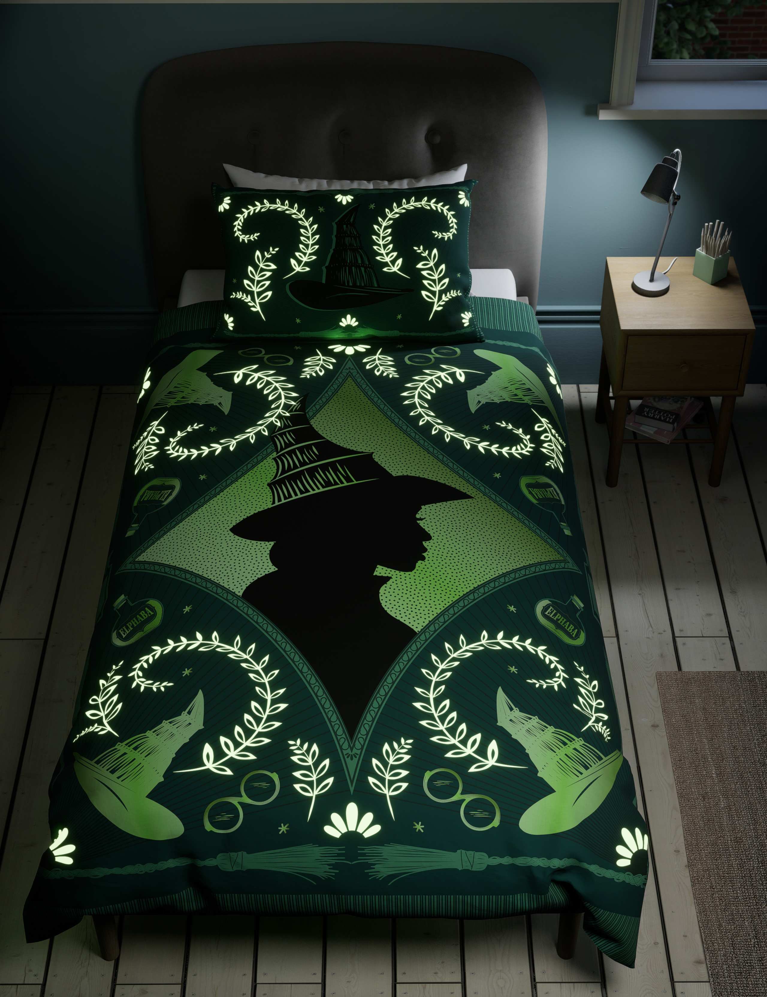 Pure Cotton Wicked™ Elphaba Bedding Set 5 of 5