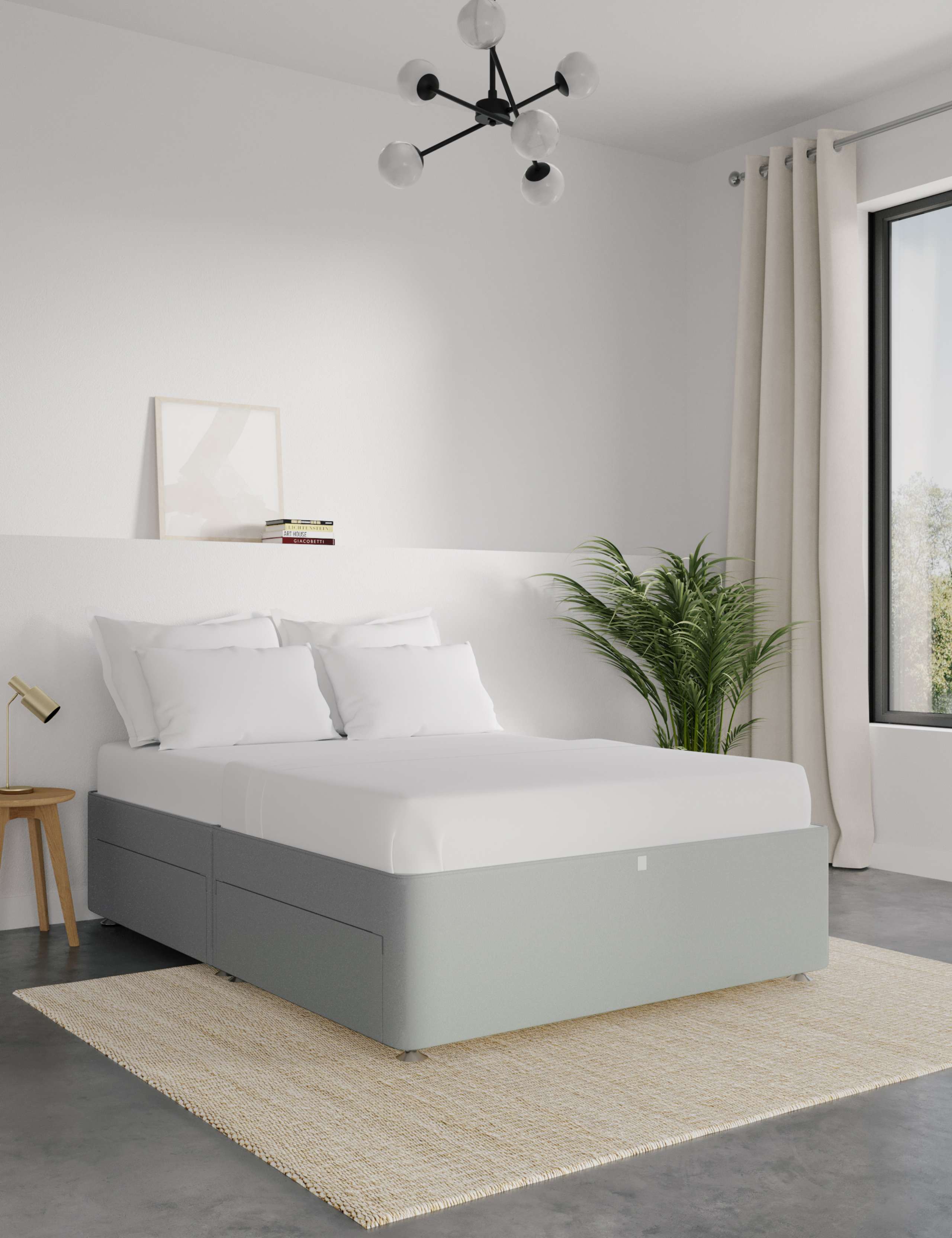 Classic Sprung 4 Drawer Divan 1 of 6