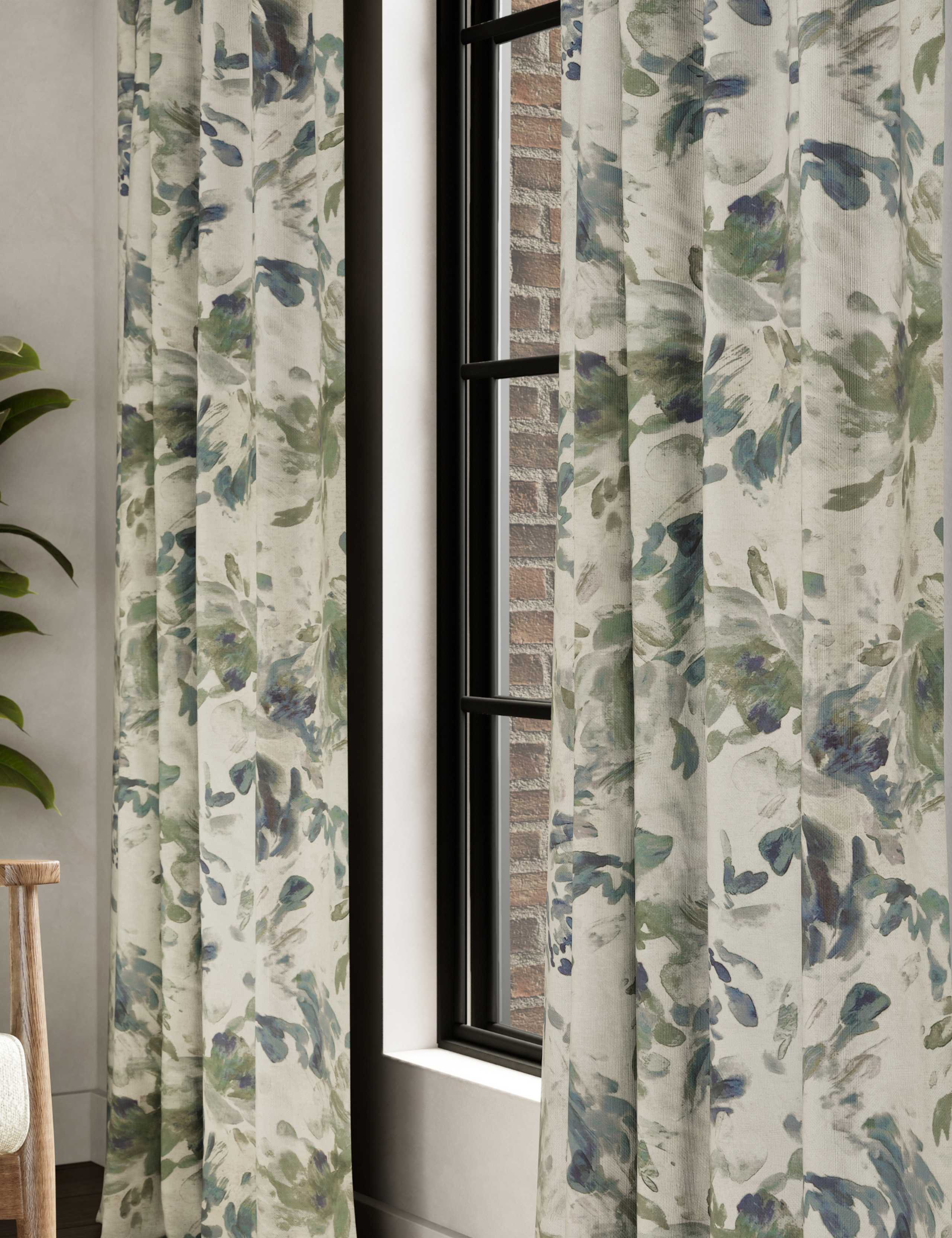 Cotton Blend Floral Pencil Pleat Curtains 2 of 4