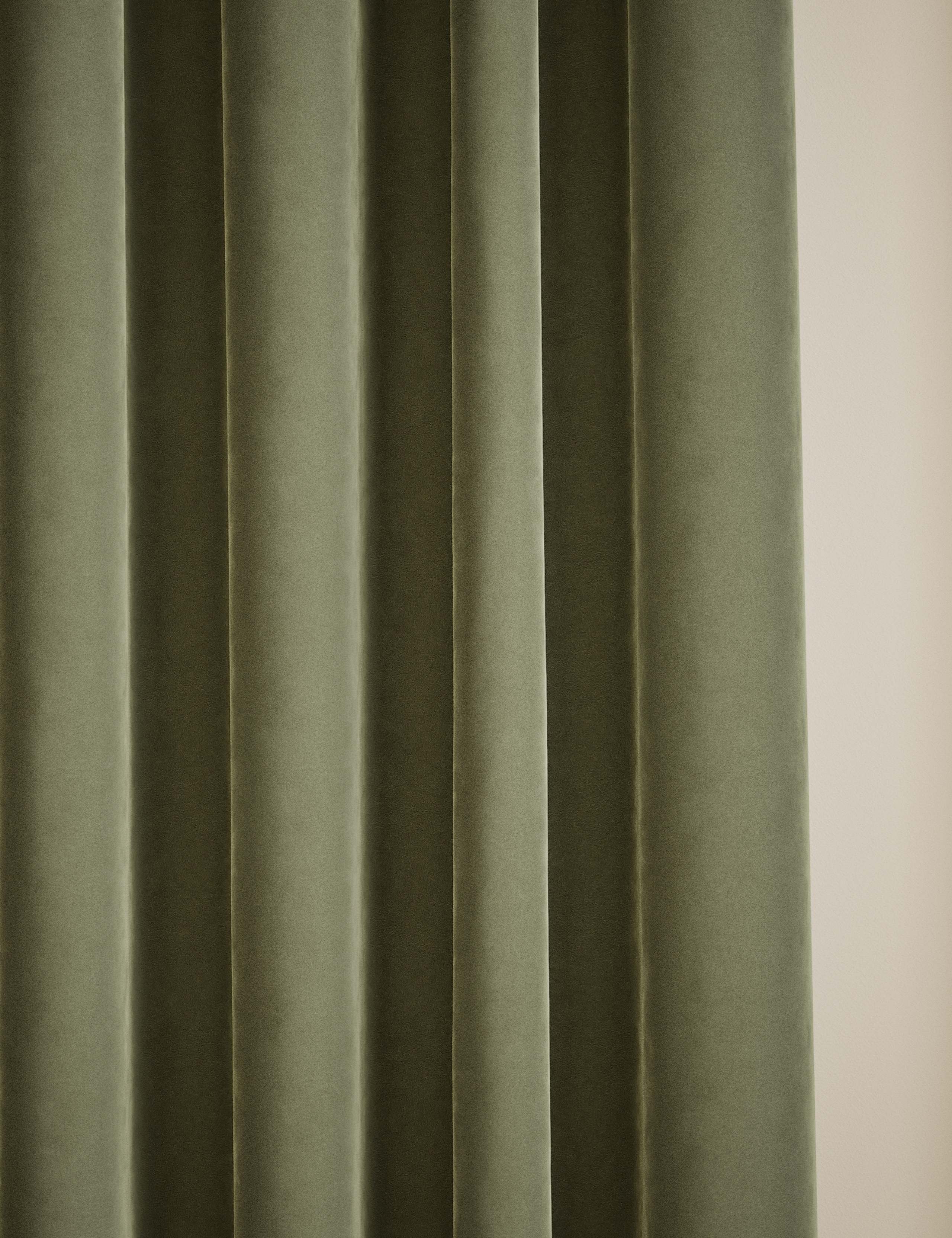 Velvet Eyelet Curtains 2 of 6