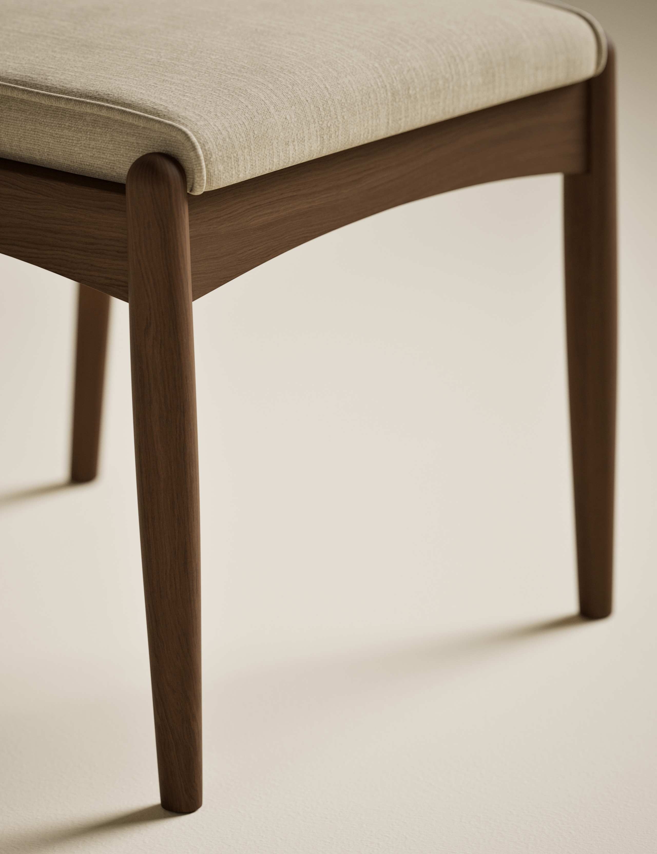 Set of 2 Sherwood Dining Chairs 4 of 10