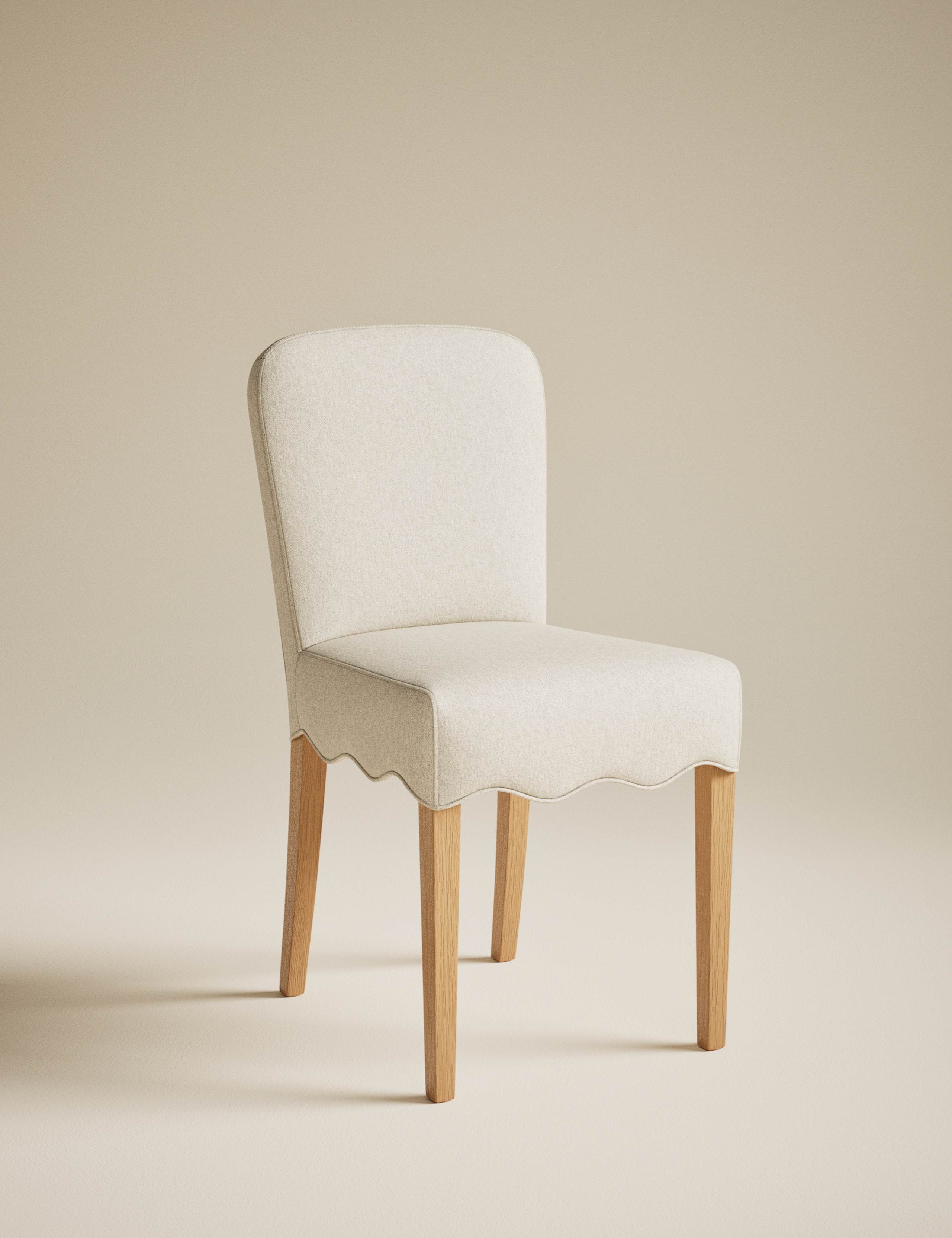 Set of 2 Scallop Dining Chairs 3 of 9
