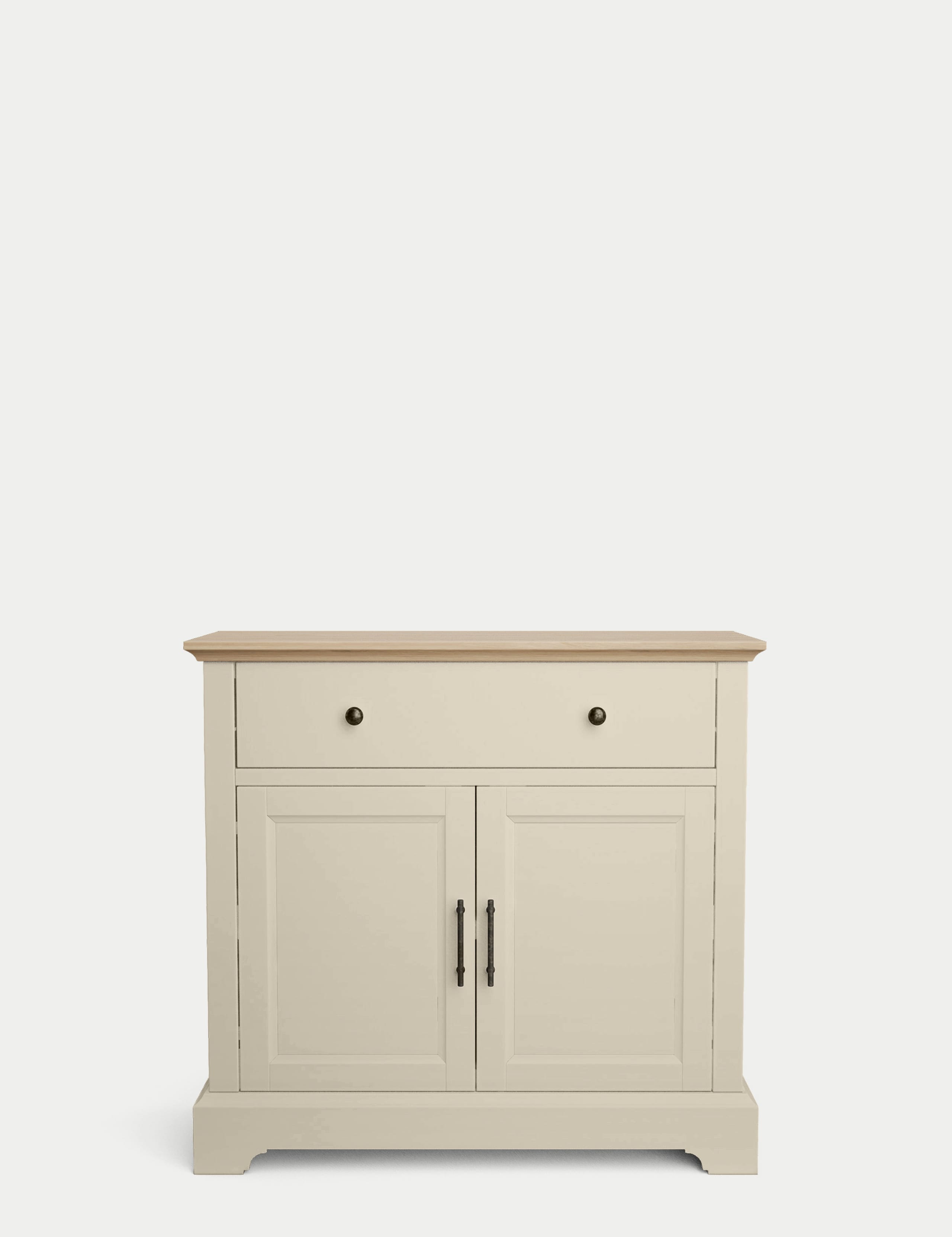Winchester Sideboard 2 of 7