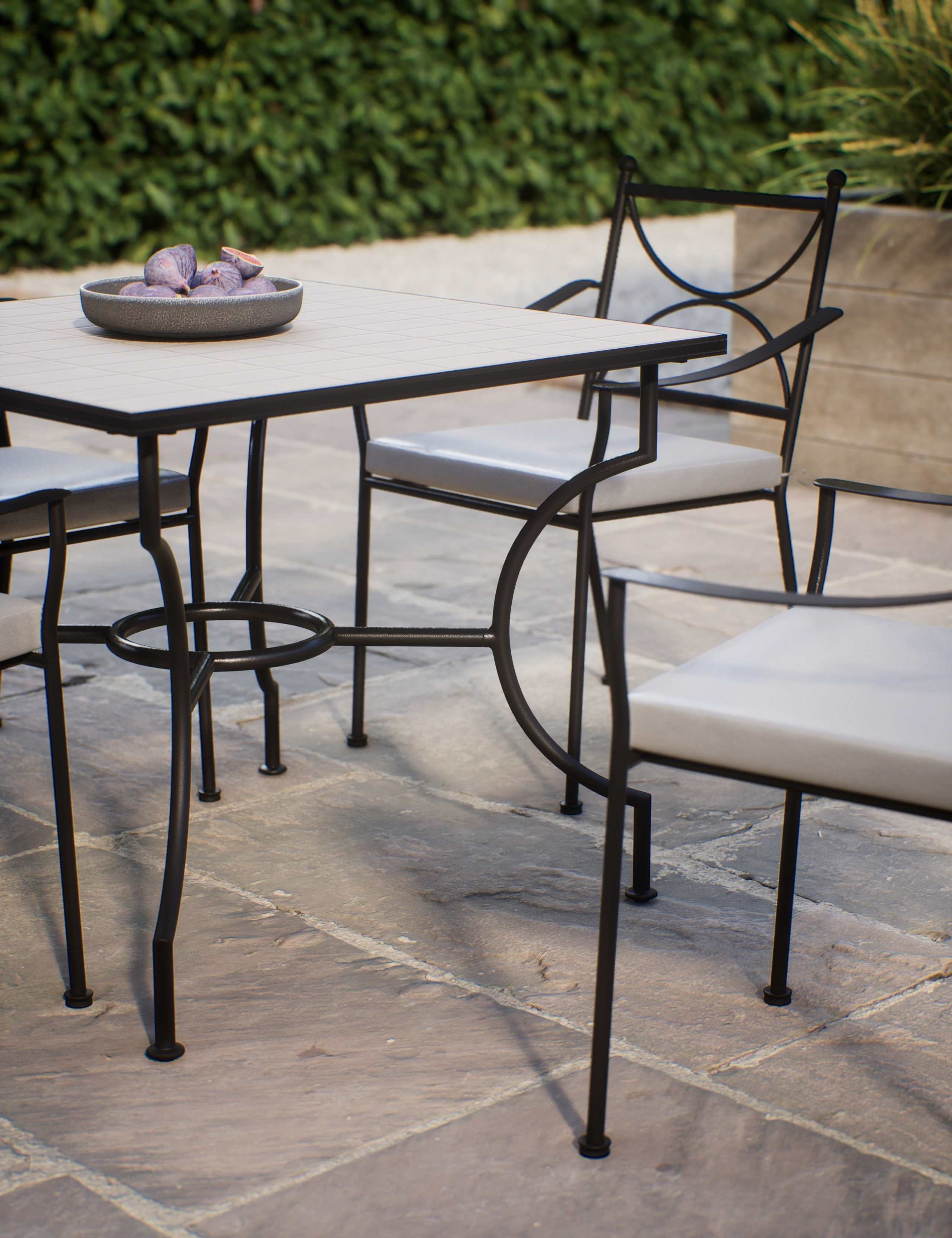 Pembroke 4 Seater Garden Dining Table & Chairs 4 of 7