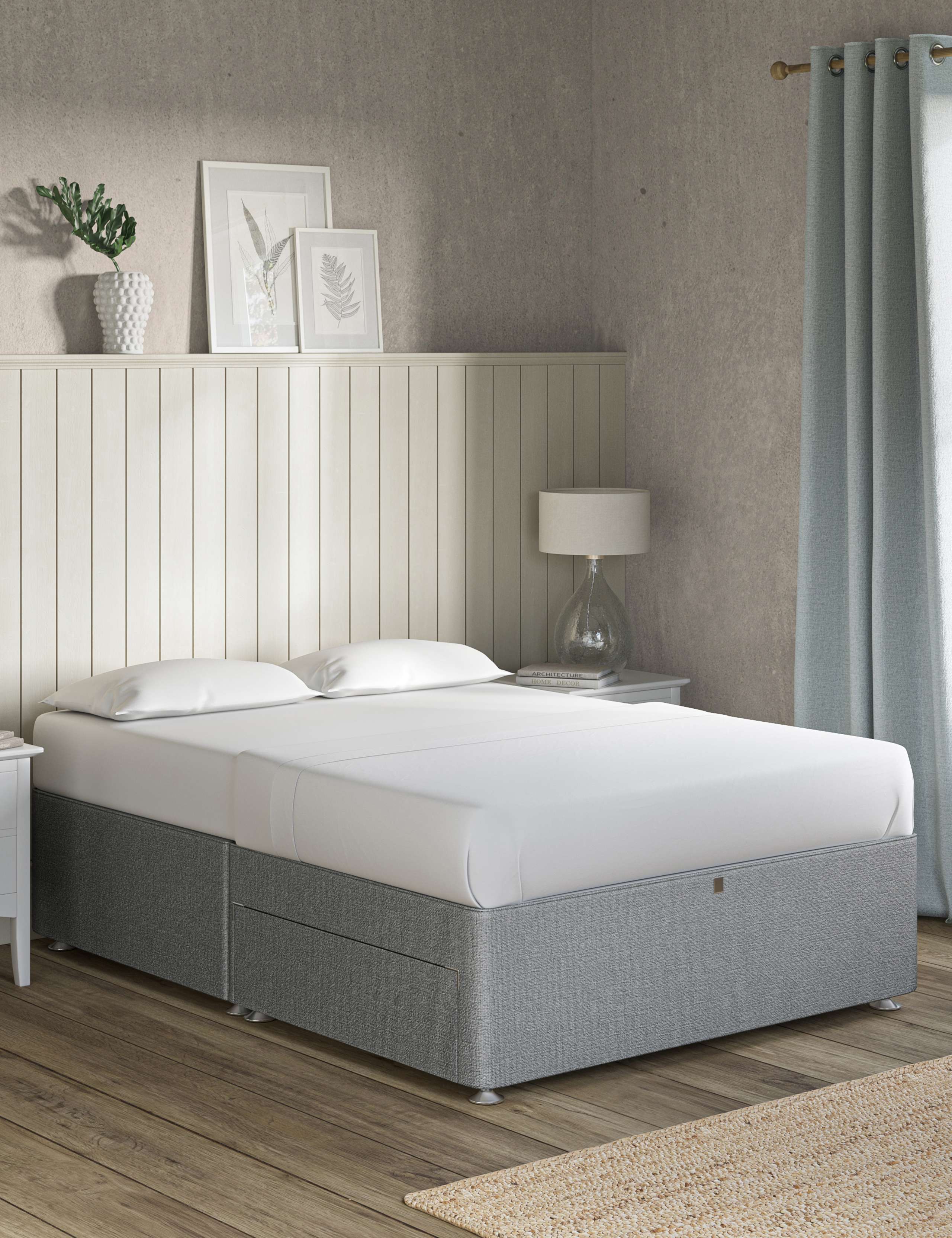Classic Sprung 2 Drawer Divan 1 of 6