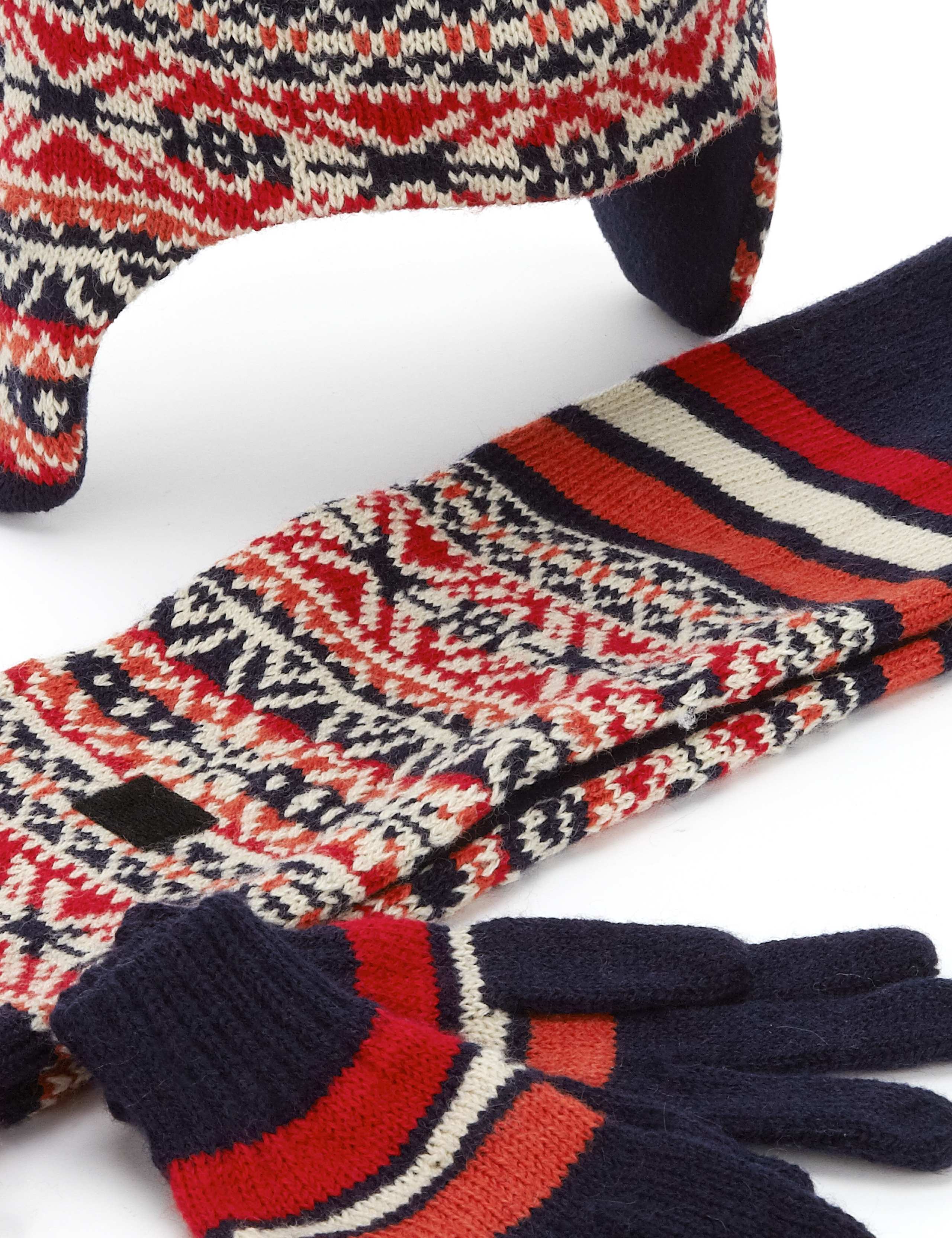 Fair Isle Hat, Scarf & Gloves Set 2 of 6