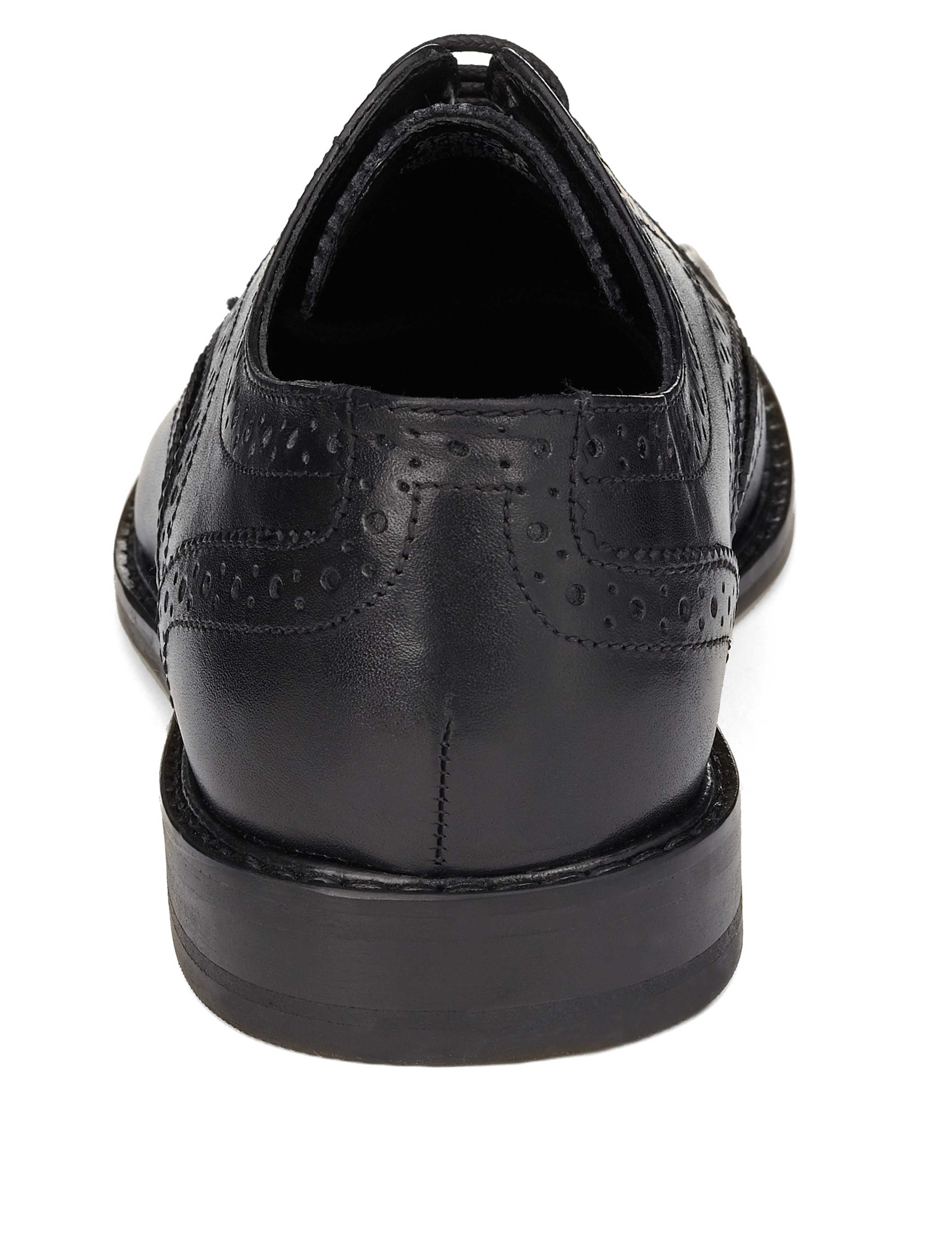 Freshfeet™ Leather Brogue Shoes with Silver Technology (Older Boys) 2 of 4