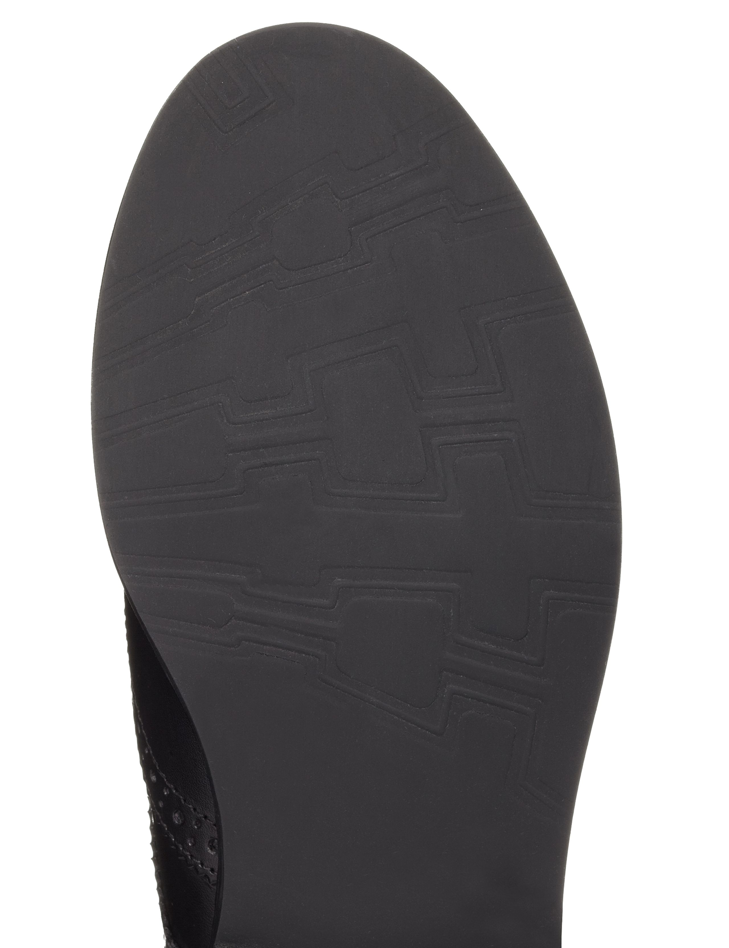 Freshfeet™ Leather Brogue Shoes with Silver Technology (Older Boys) 3 of 4