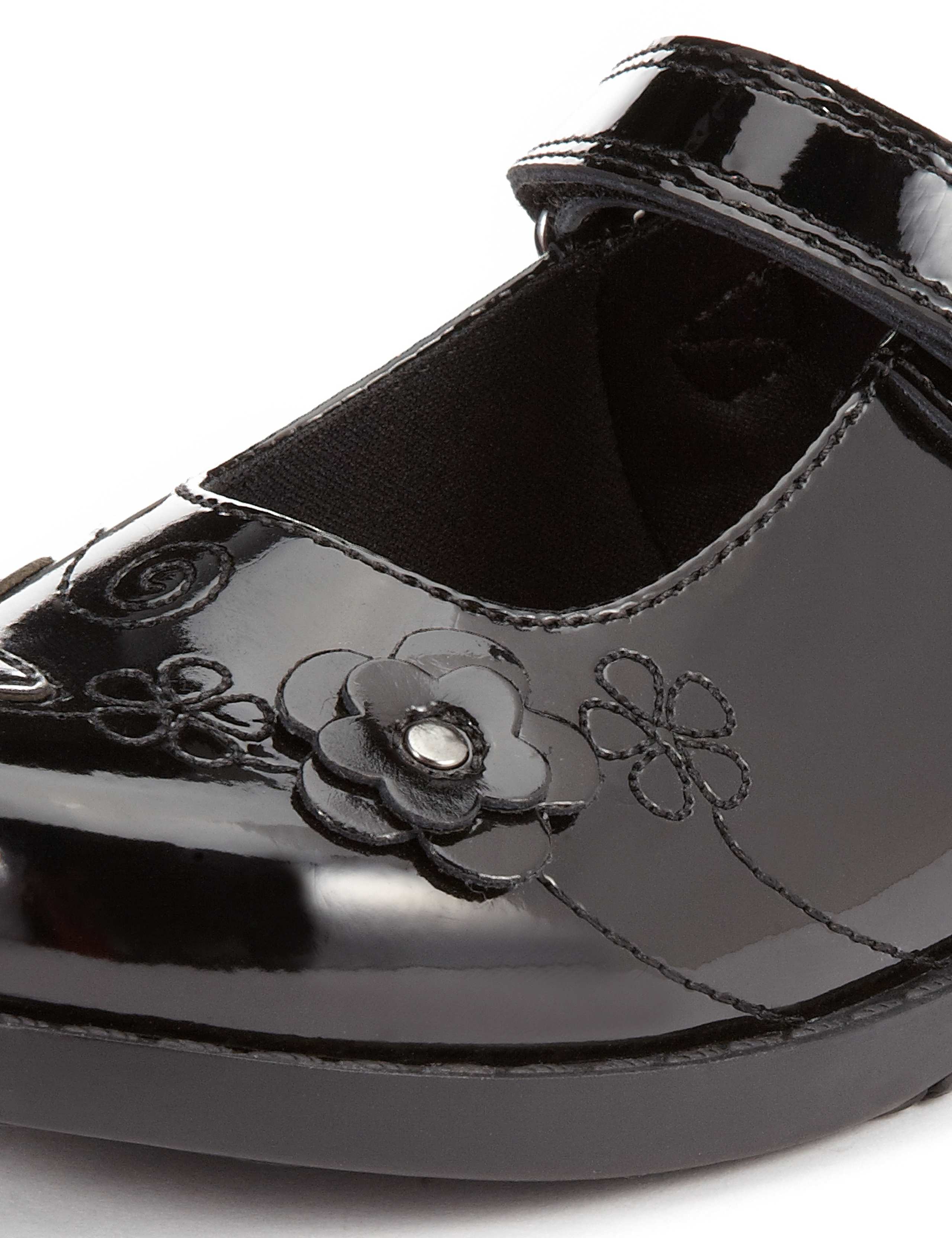 Freshfeet™ Leather Floral Appliqué Stud School Shoes with Silver Technology (Younger Girls) 4 of 4