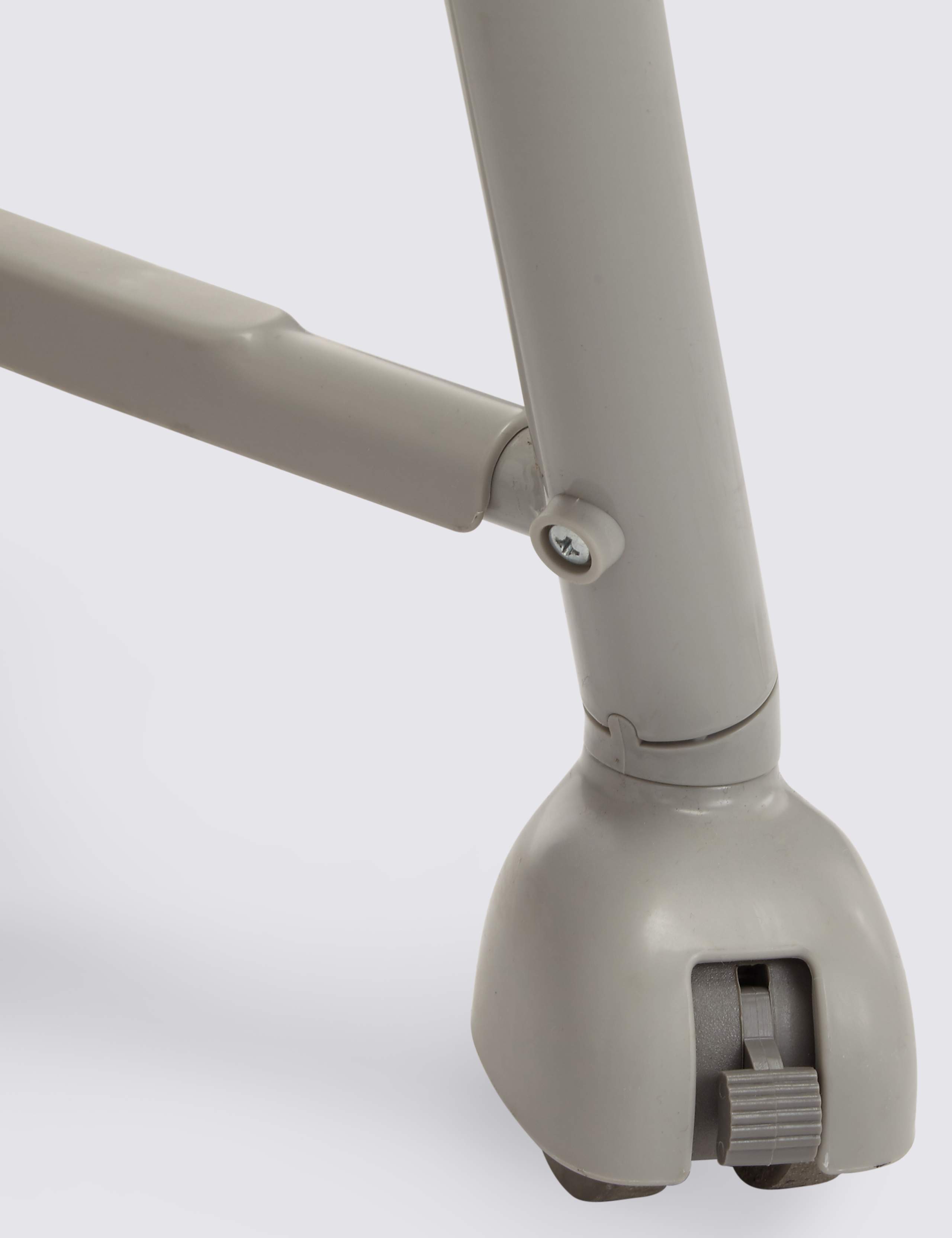 Seedling Highchair 8 of 8