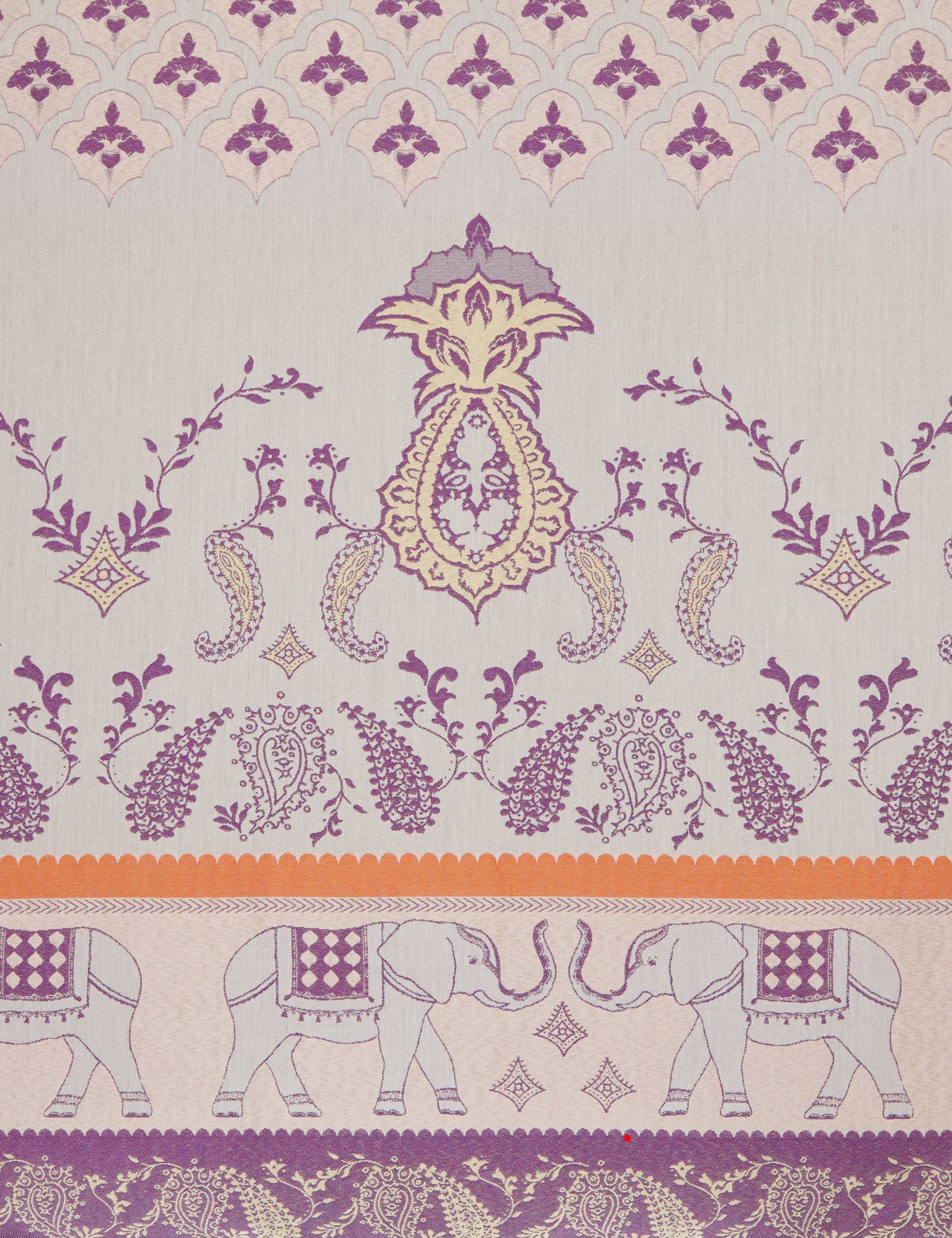 Jasmine Jacquard Bedding Set 4 of 4
