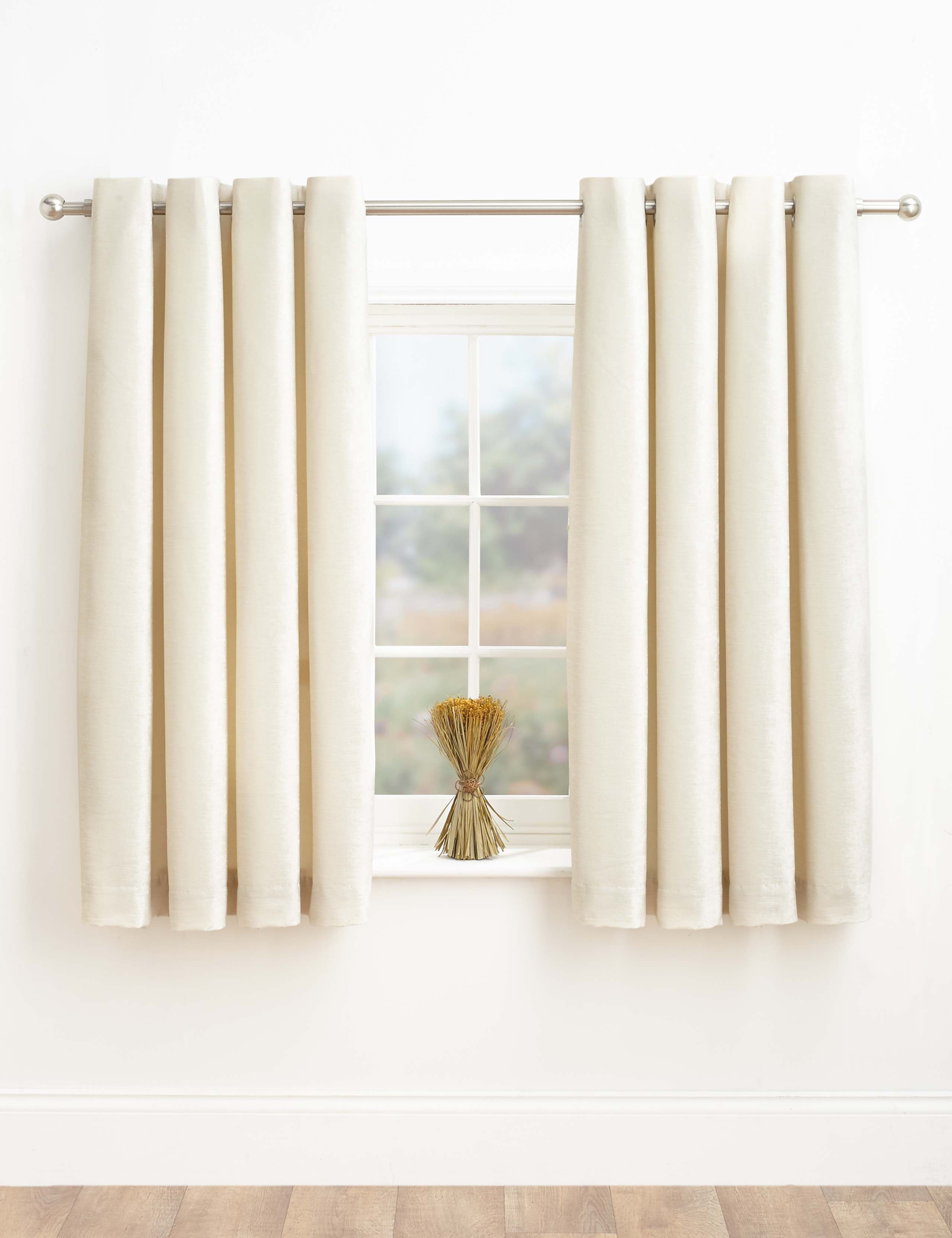 Chenille Eyelet Curtains 1 of 3