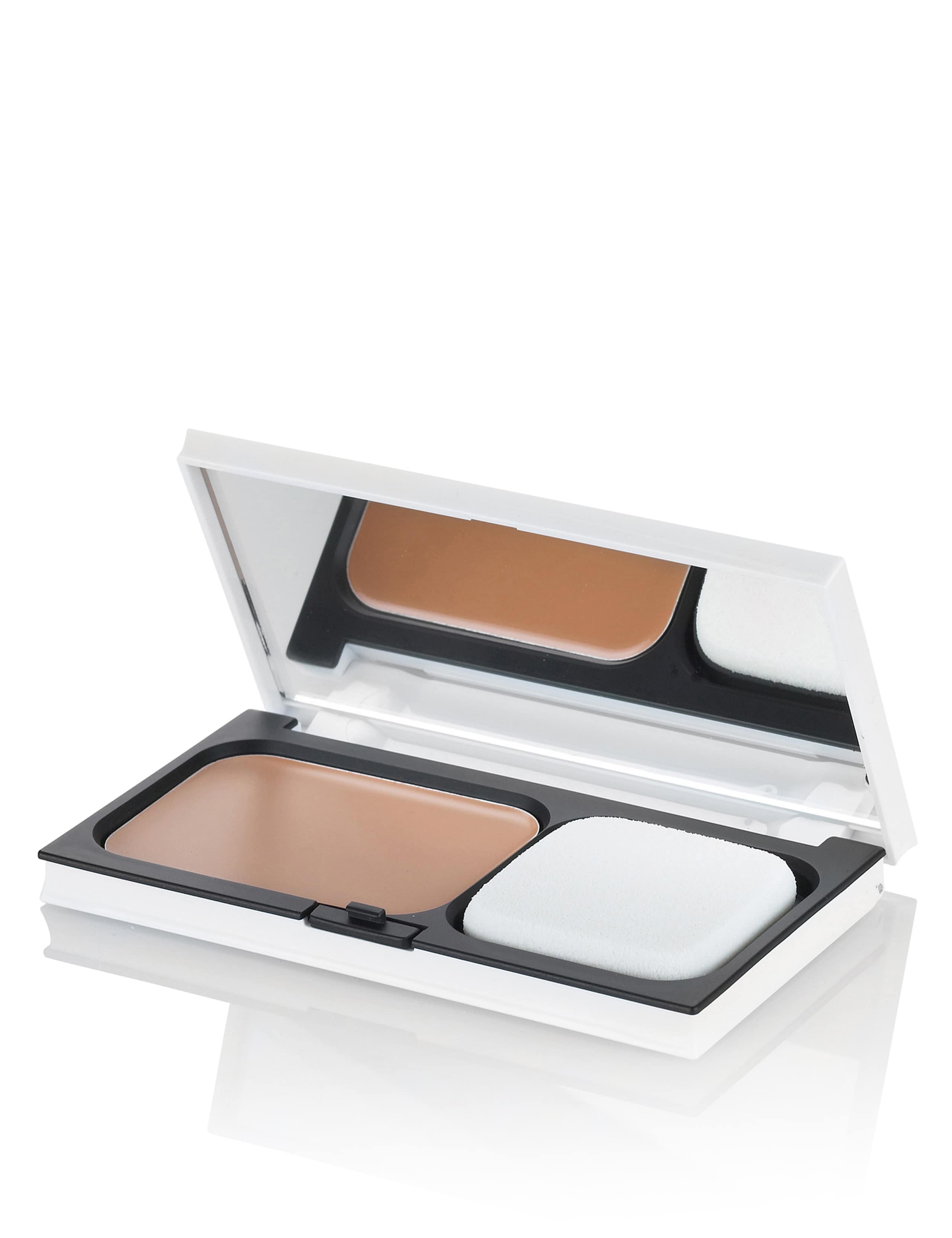 Cream Compact Foundation 8ml 1 of 2