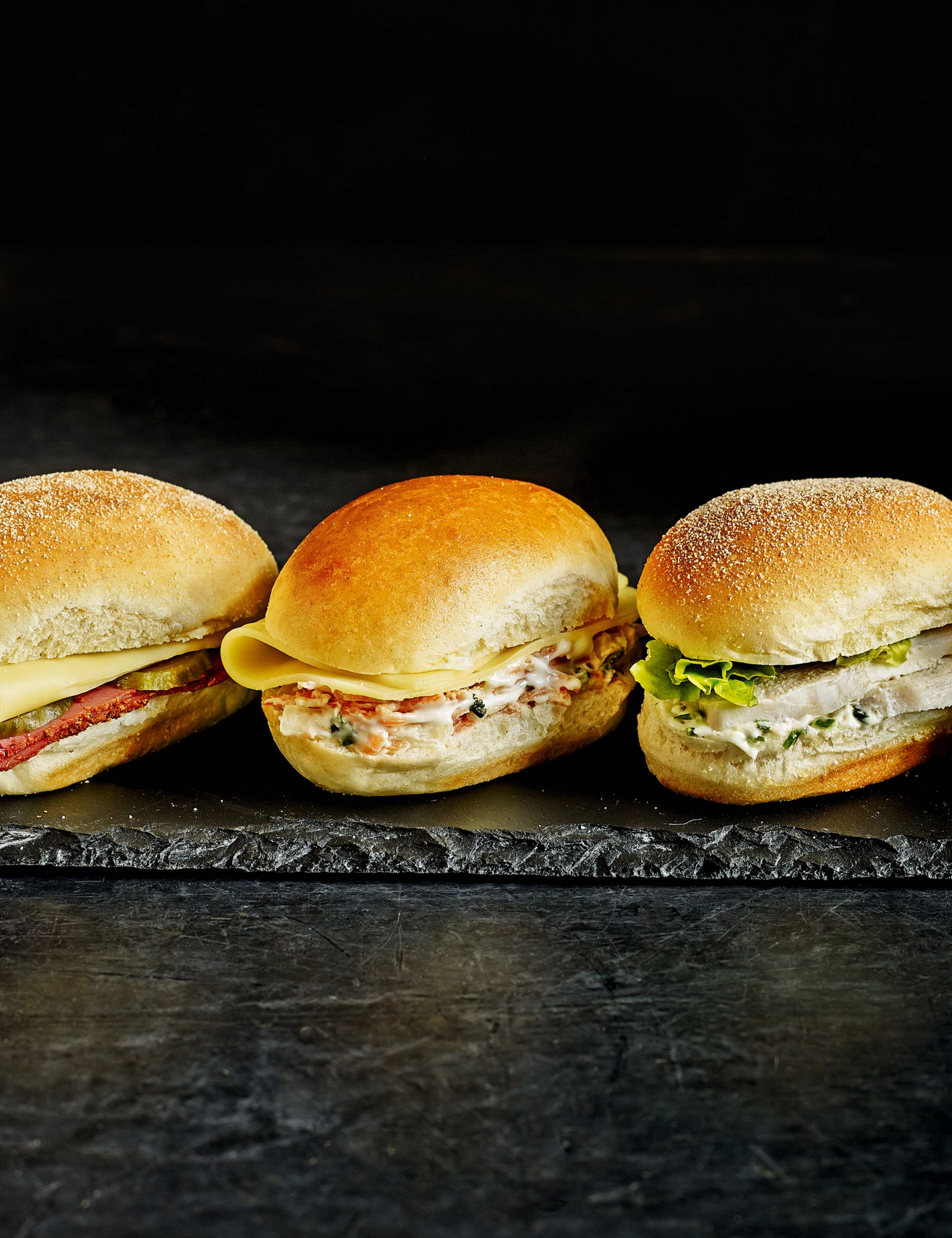 American Style Mini Sub Roll Platter (16 Rolls) 2 of 3
