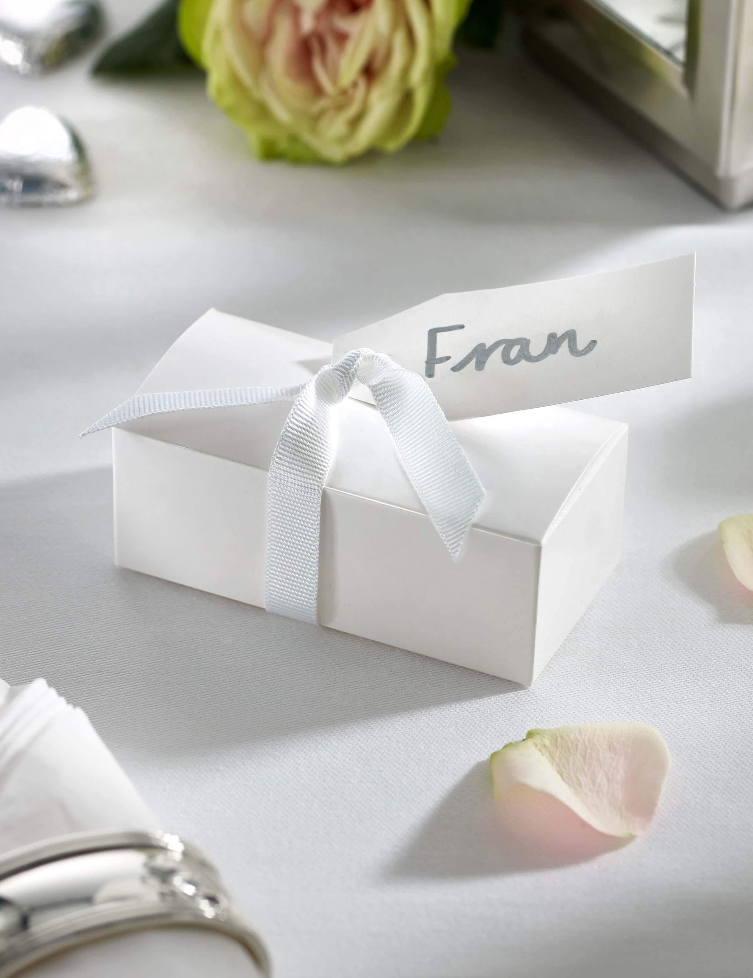 Silver Milk Chocolate Heart Wedding Favours in a White Box with White Ribbon - Pack of 25 1 of 6