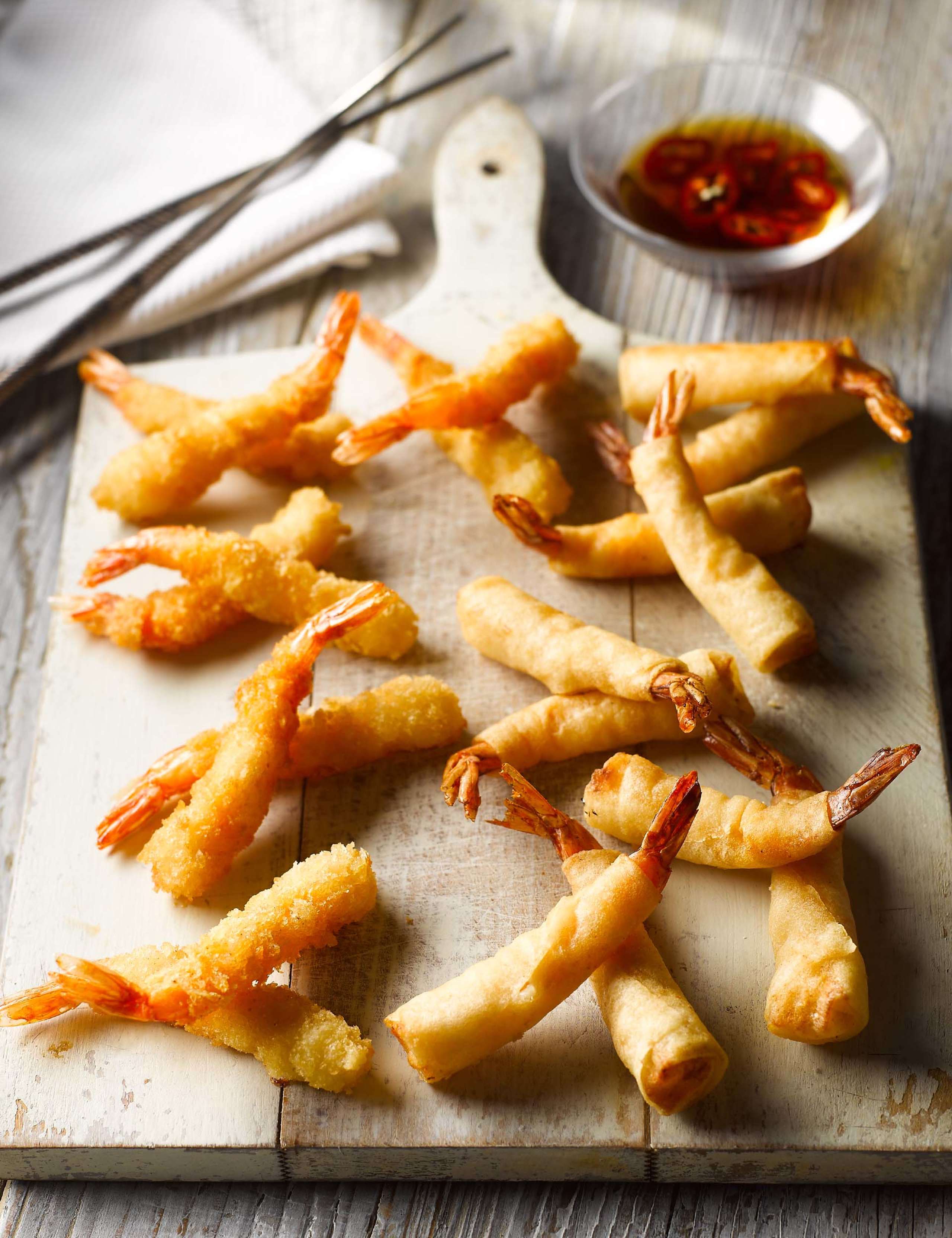 Breaded & Filo Wrapped Prawns 1 of 3