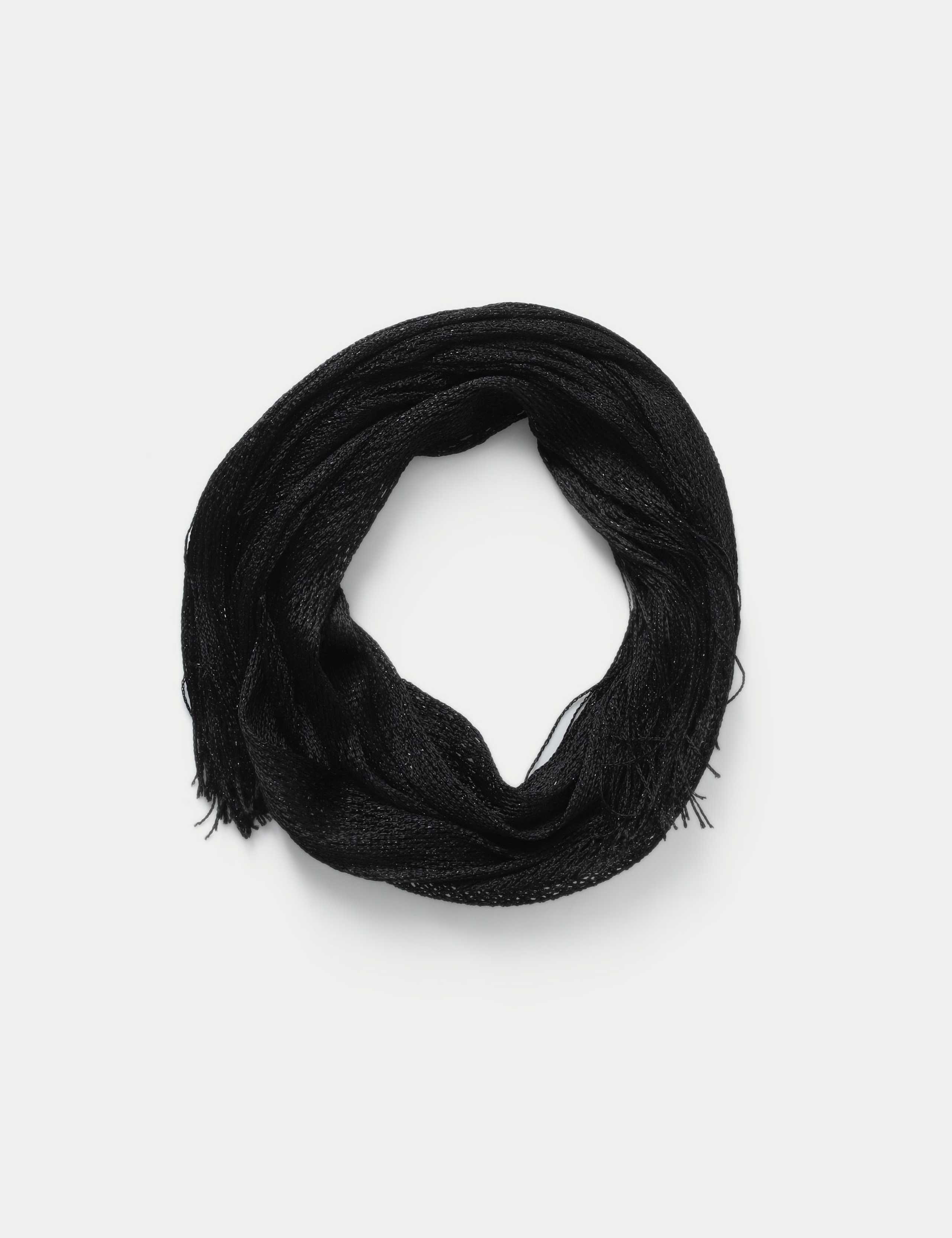 Lurex Tassel Scarf 2 of 3