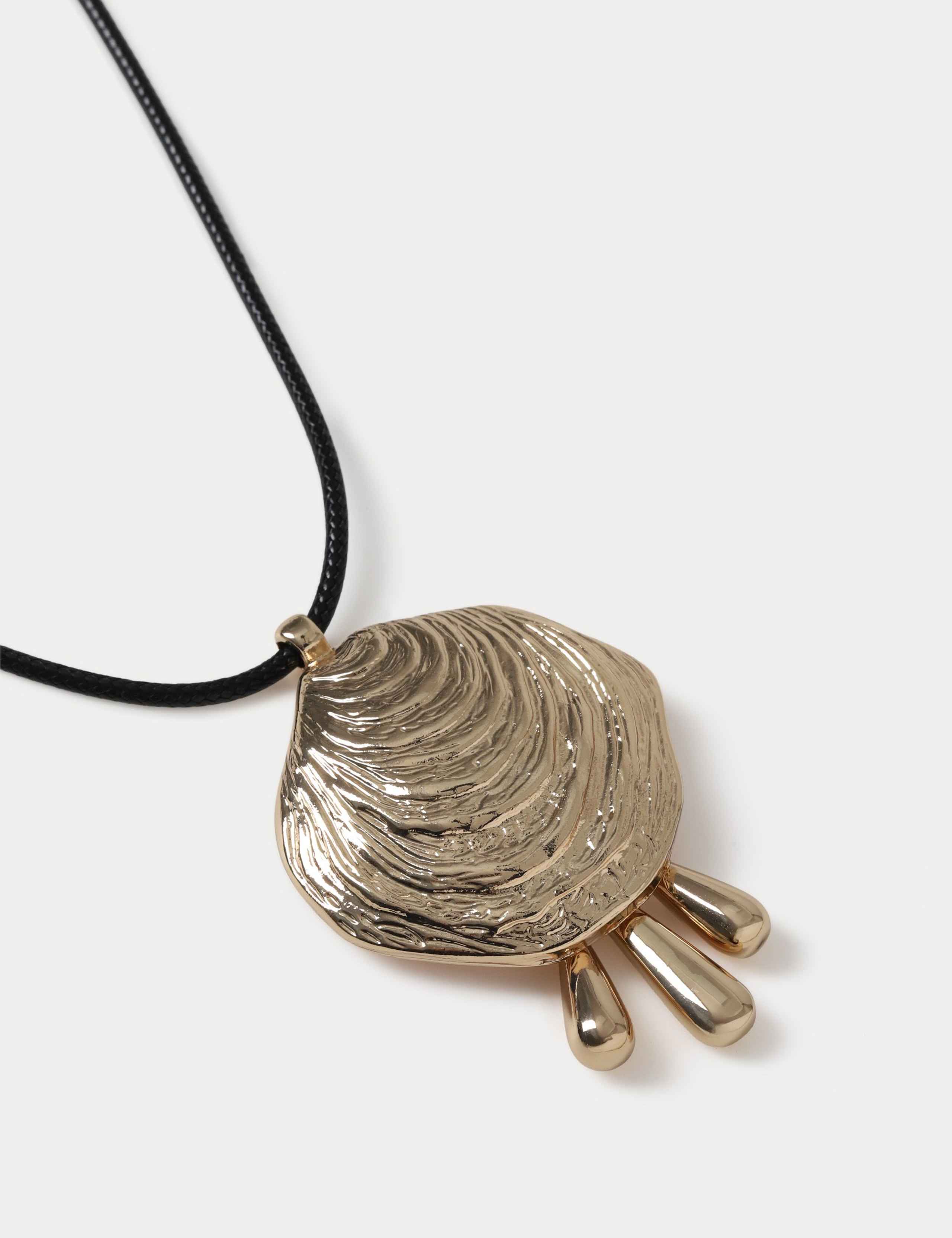 Cord Metal Shell Pendant Necklace 2 of 2