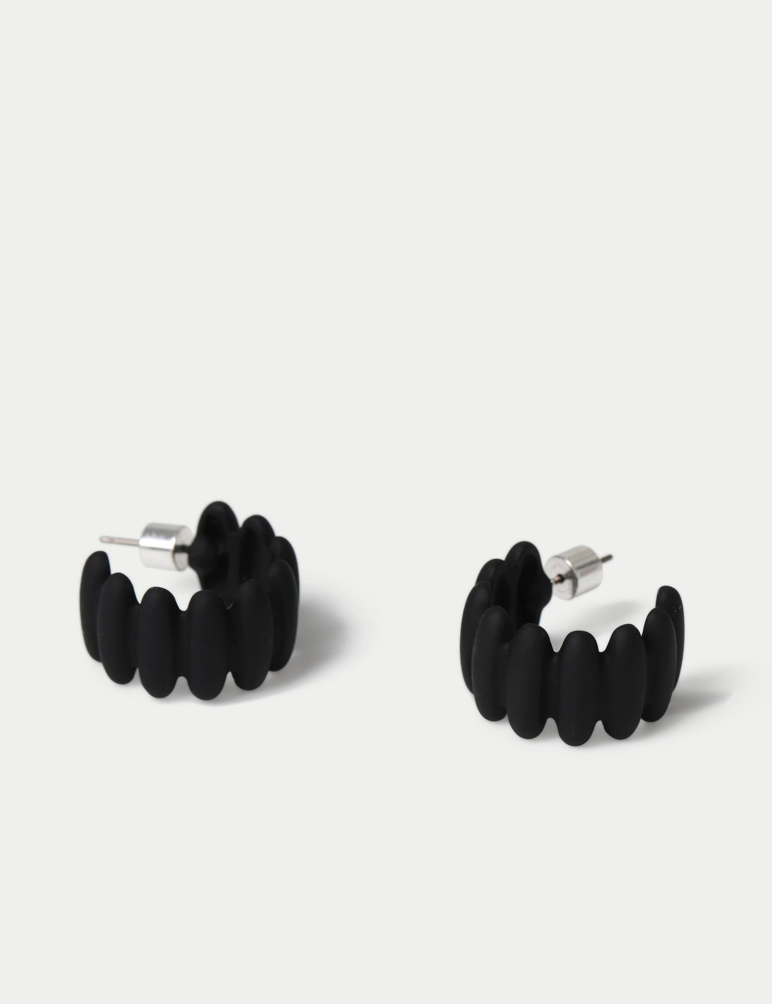 Powder Coat Ridge Hoop Earrings Black 2 of 2