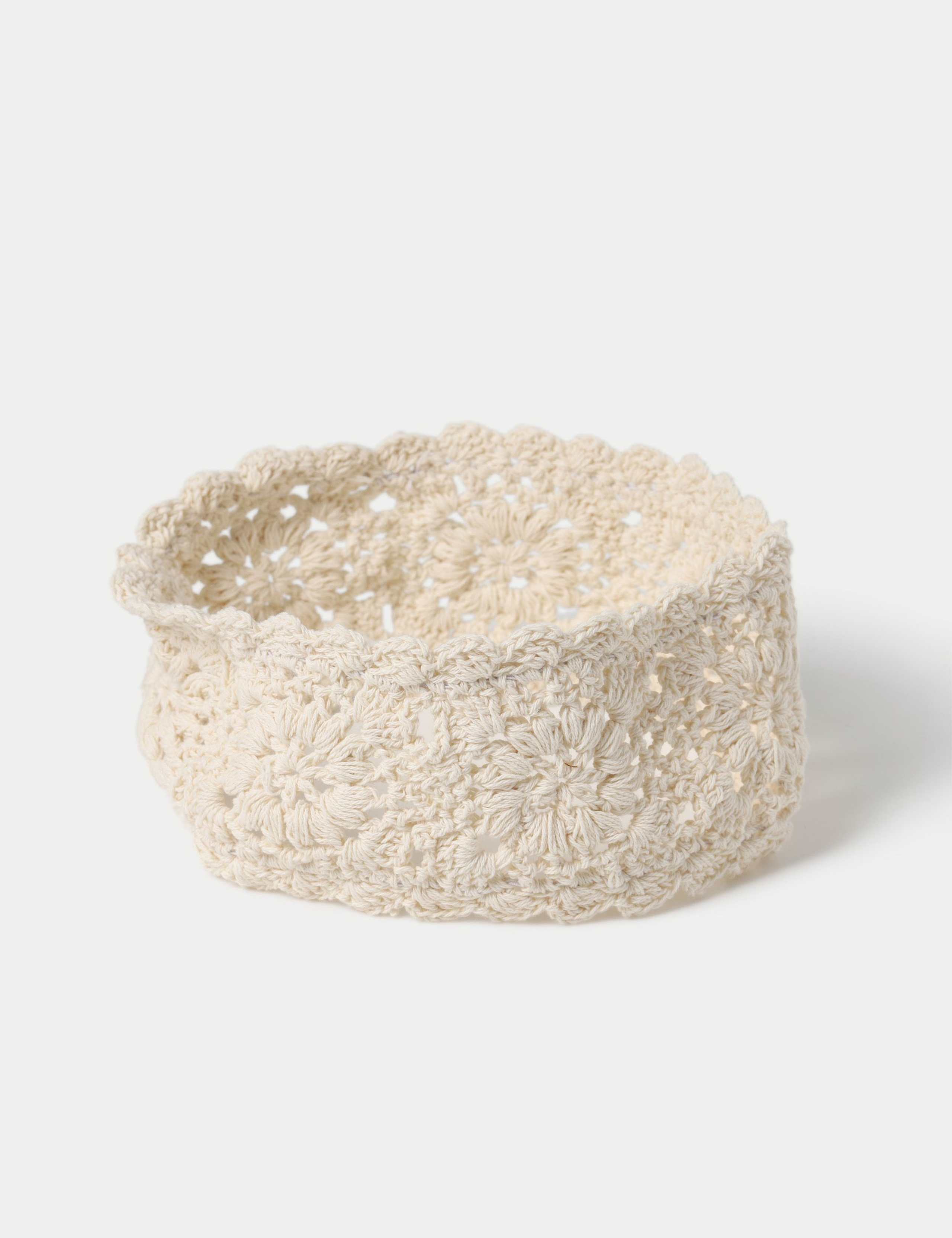 Crochet Bandeau 2 of 2