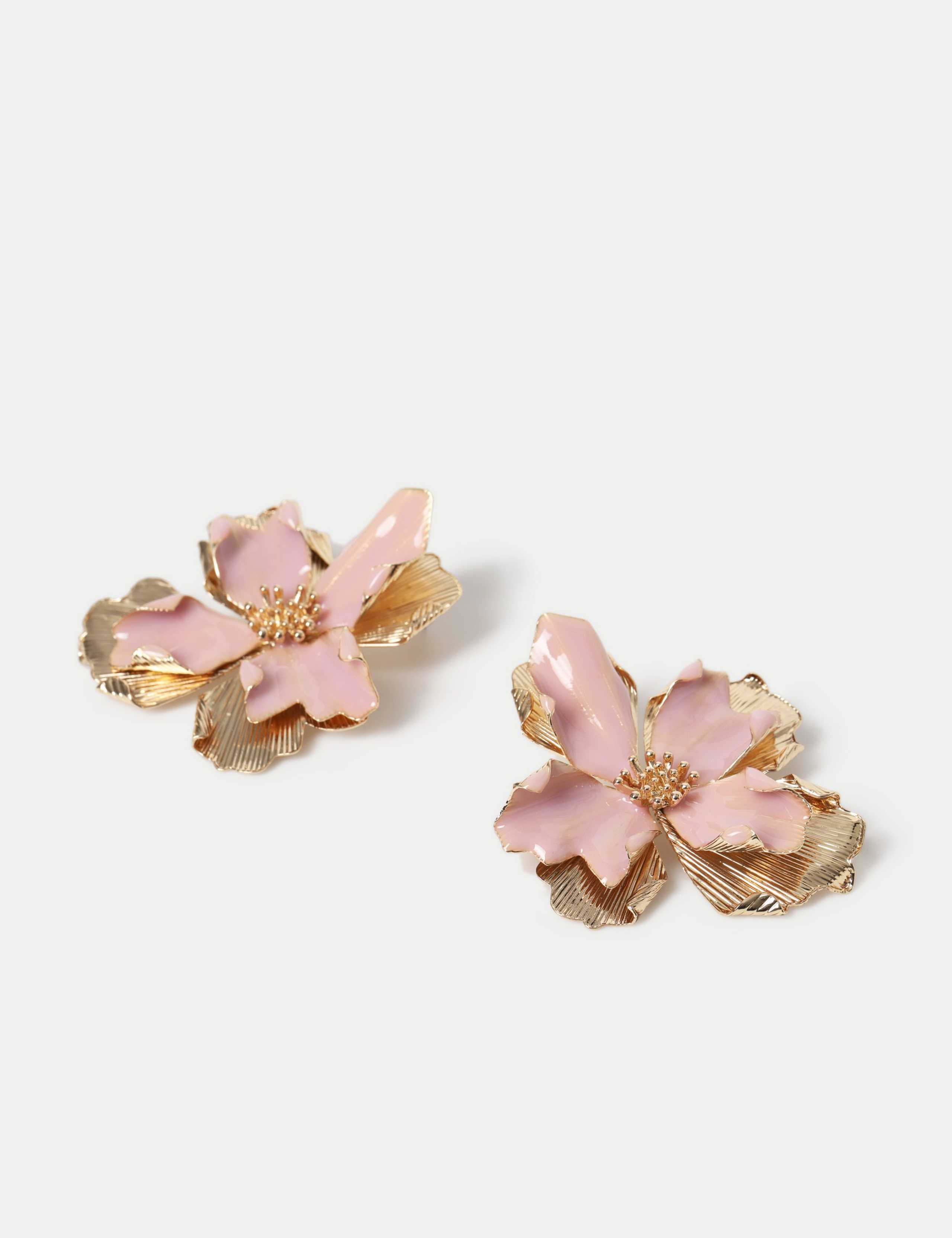 Oversized Pink Flower Stud Earrings 2 of 3