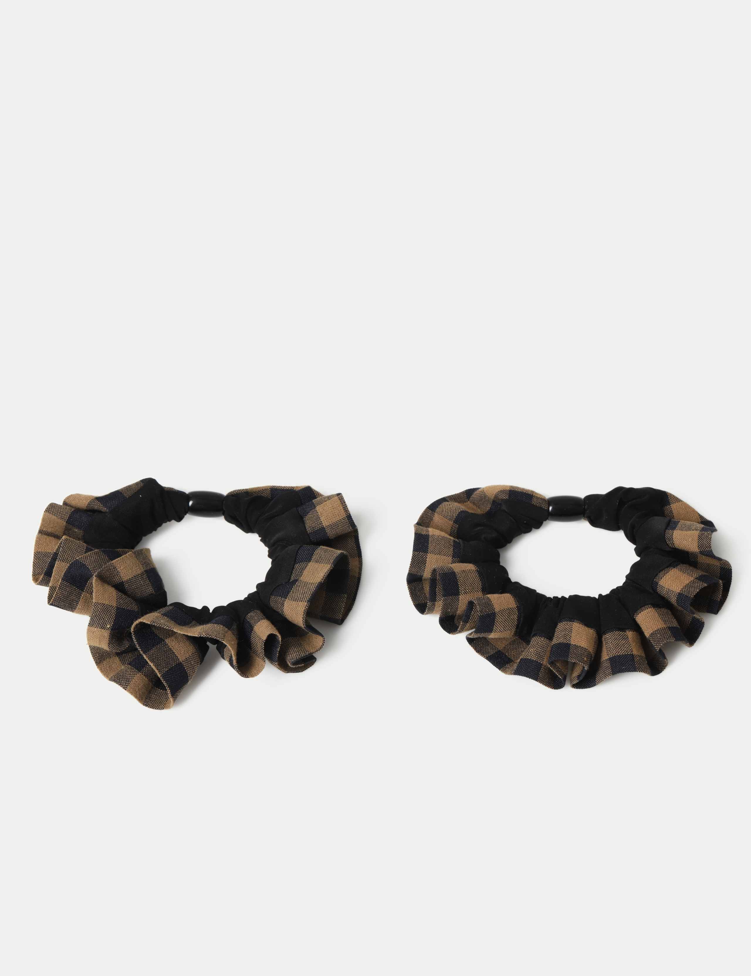 2 Pack Check Scrunchies 2 of 2