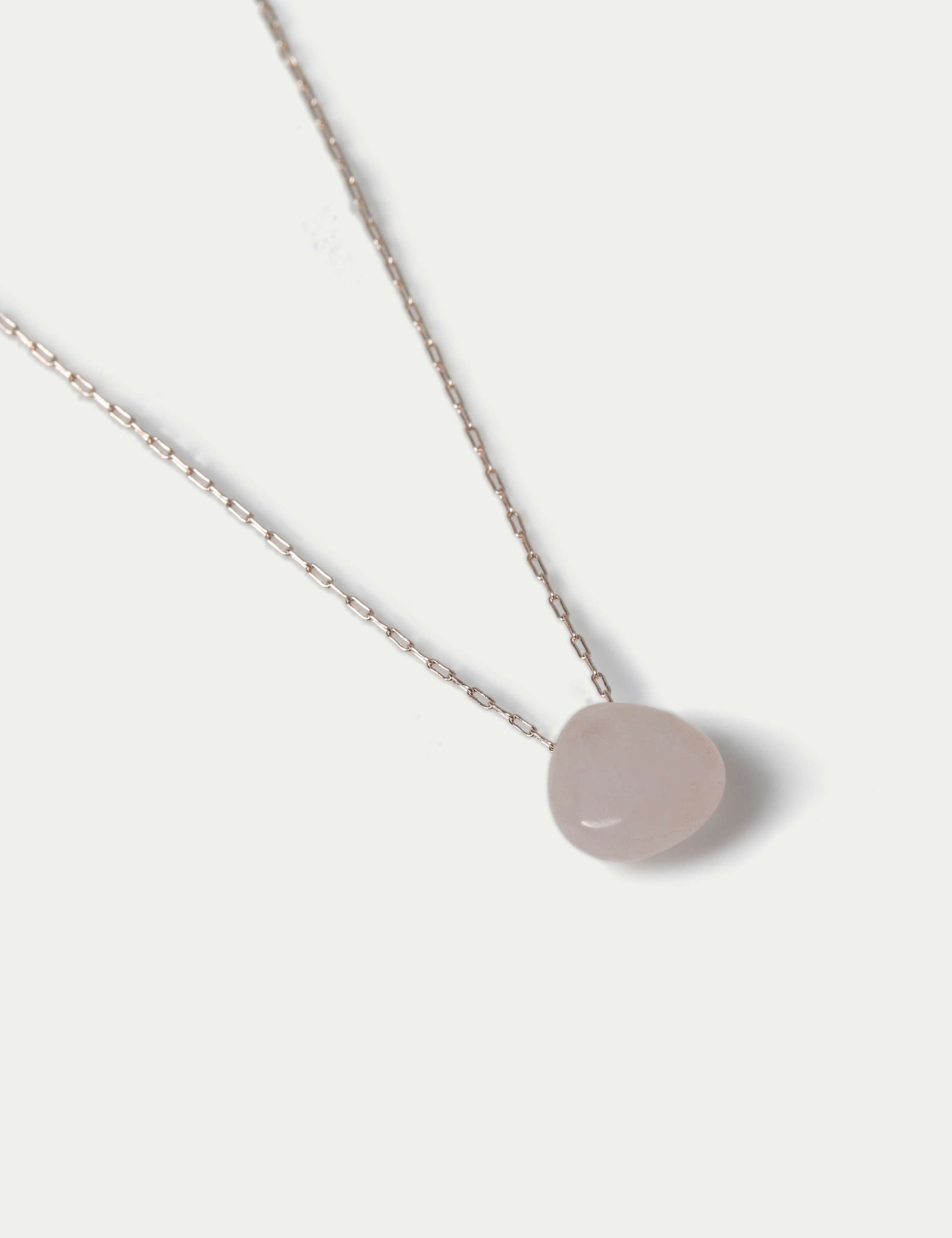 Gifting Rose Quartz Detail Necklace 3 of 3