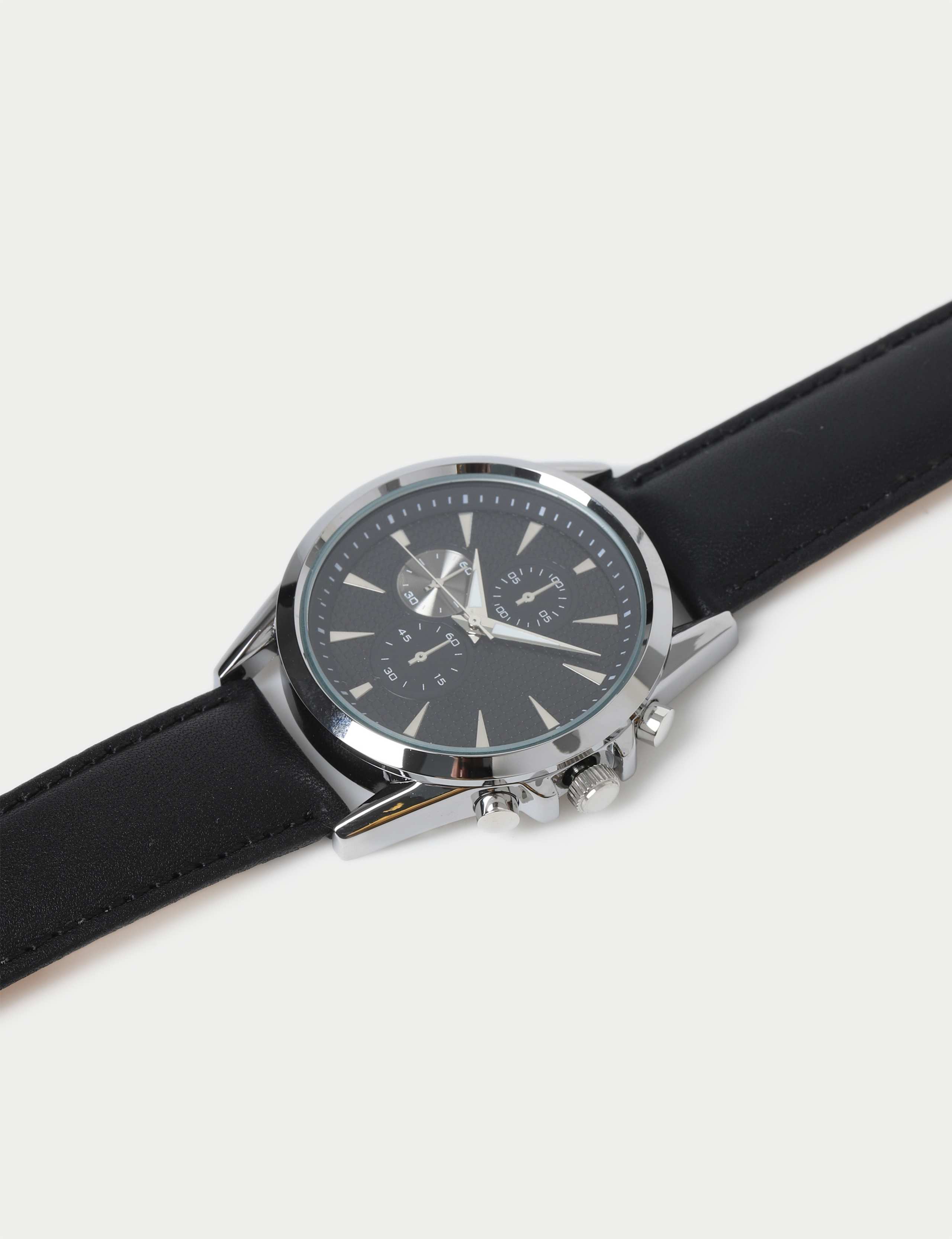 Silver Tone Round Face Croc Strap Watch 2 of 3